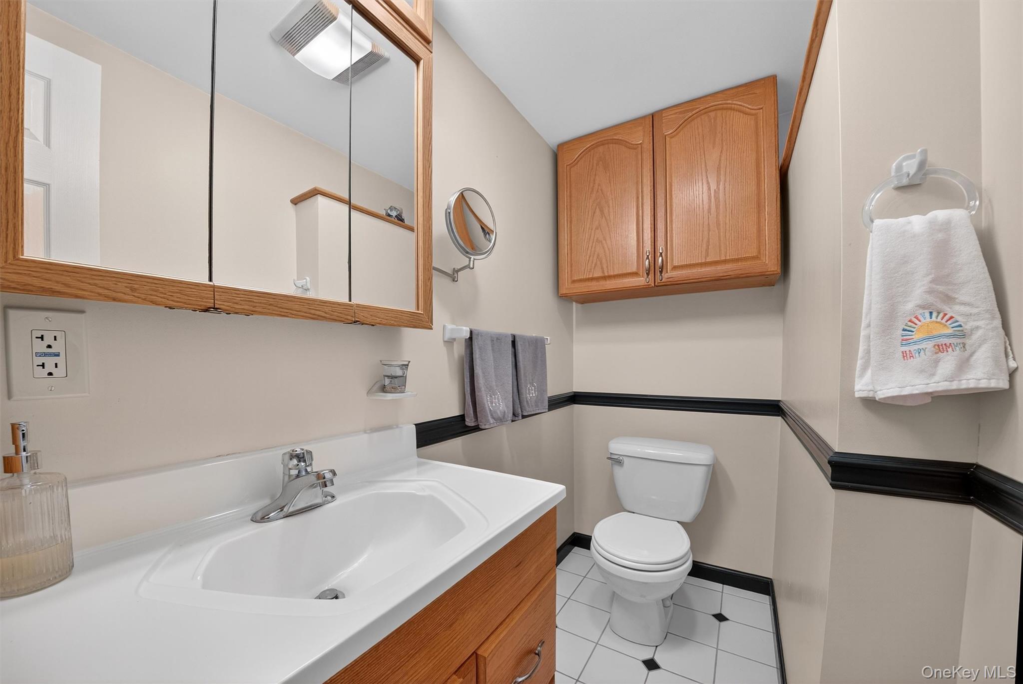 62 Lakeside Drive, New Windsor, NY 12553