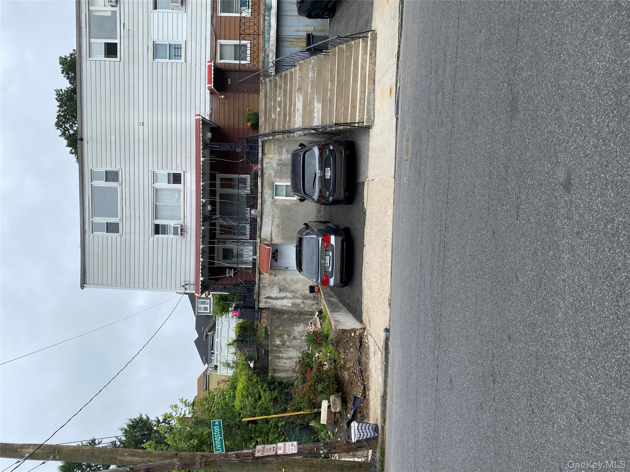 120 Livingston Avenue, Yonkers, NY 10705