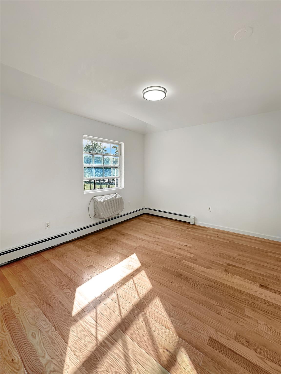 10835 157th Street, Jamaica, NY 11433