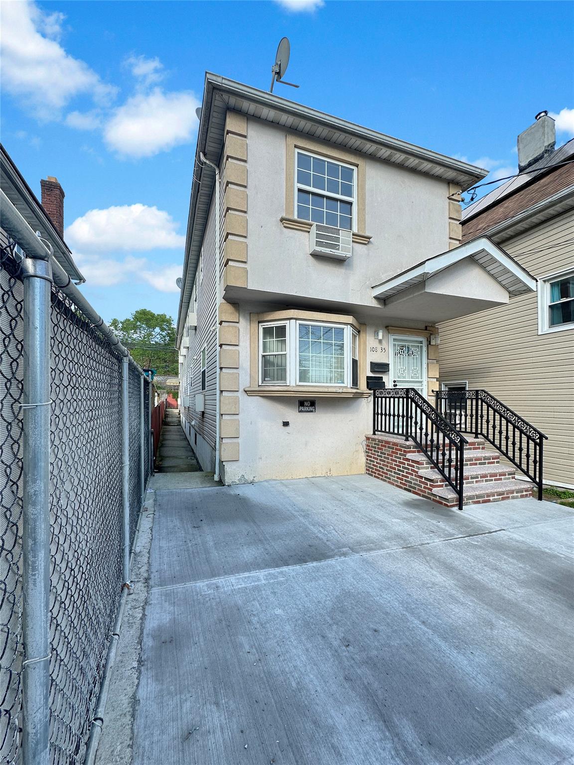 10835 157th Street, Jamaica, NY 11433