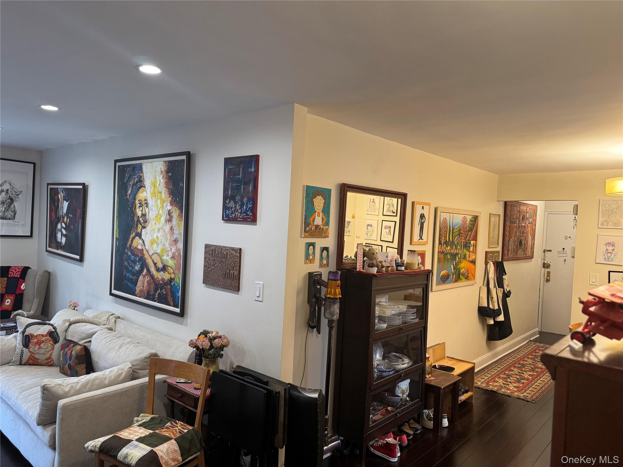 33-27 91st Street # 5F, Jackson Heights, NY 11372