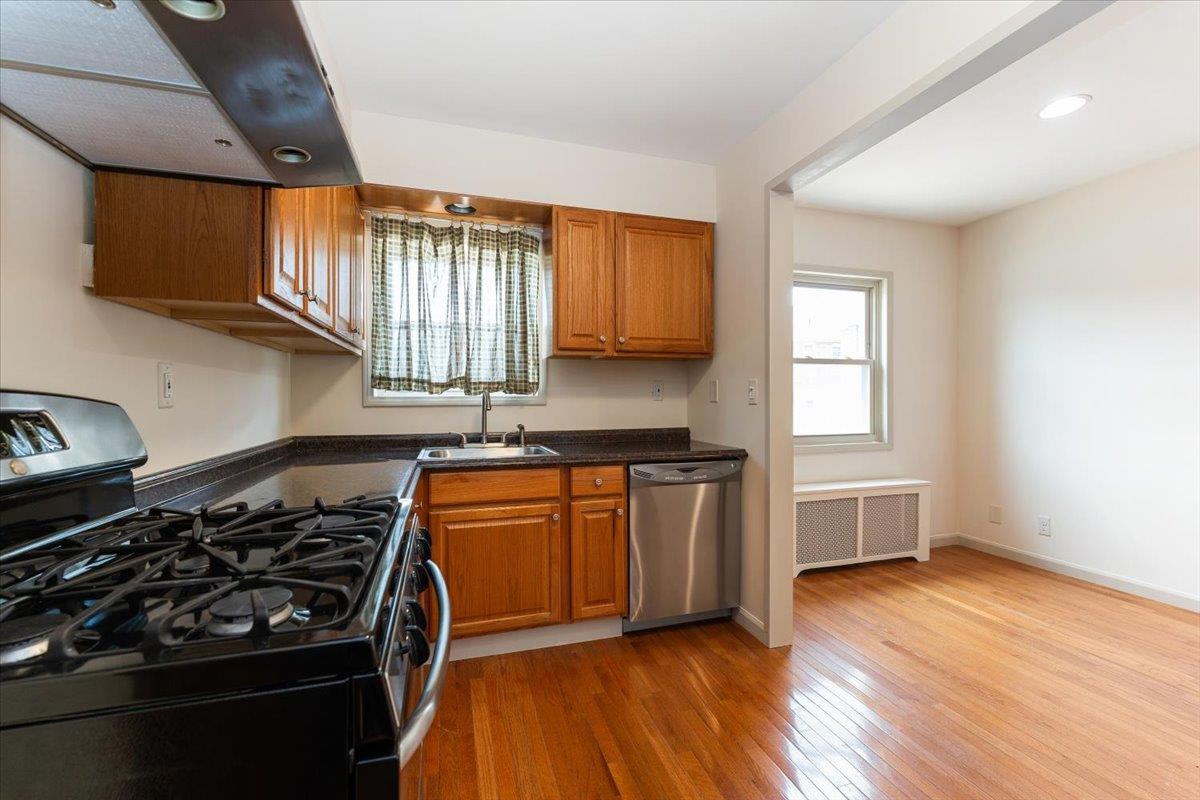 1859 Hone Avenue, Bronx, NY 10461