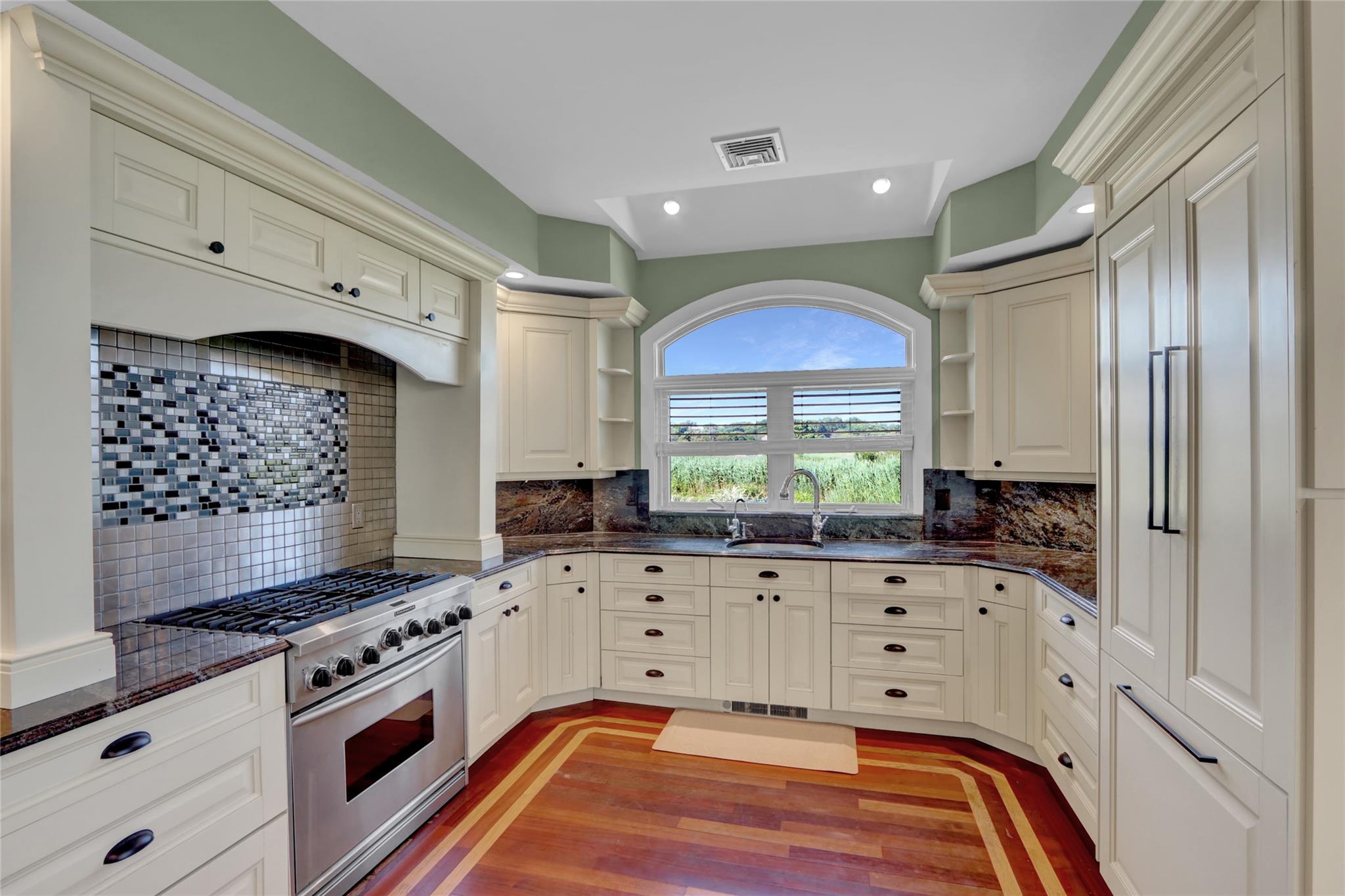 458 Riviera Drive, Mastic Beach, NY 11951