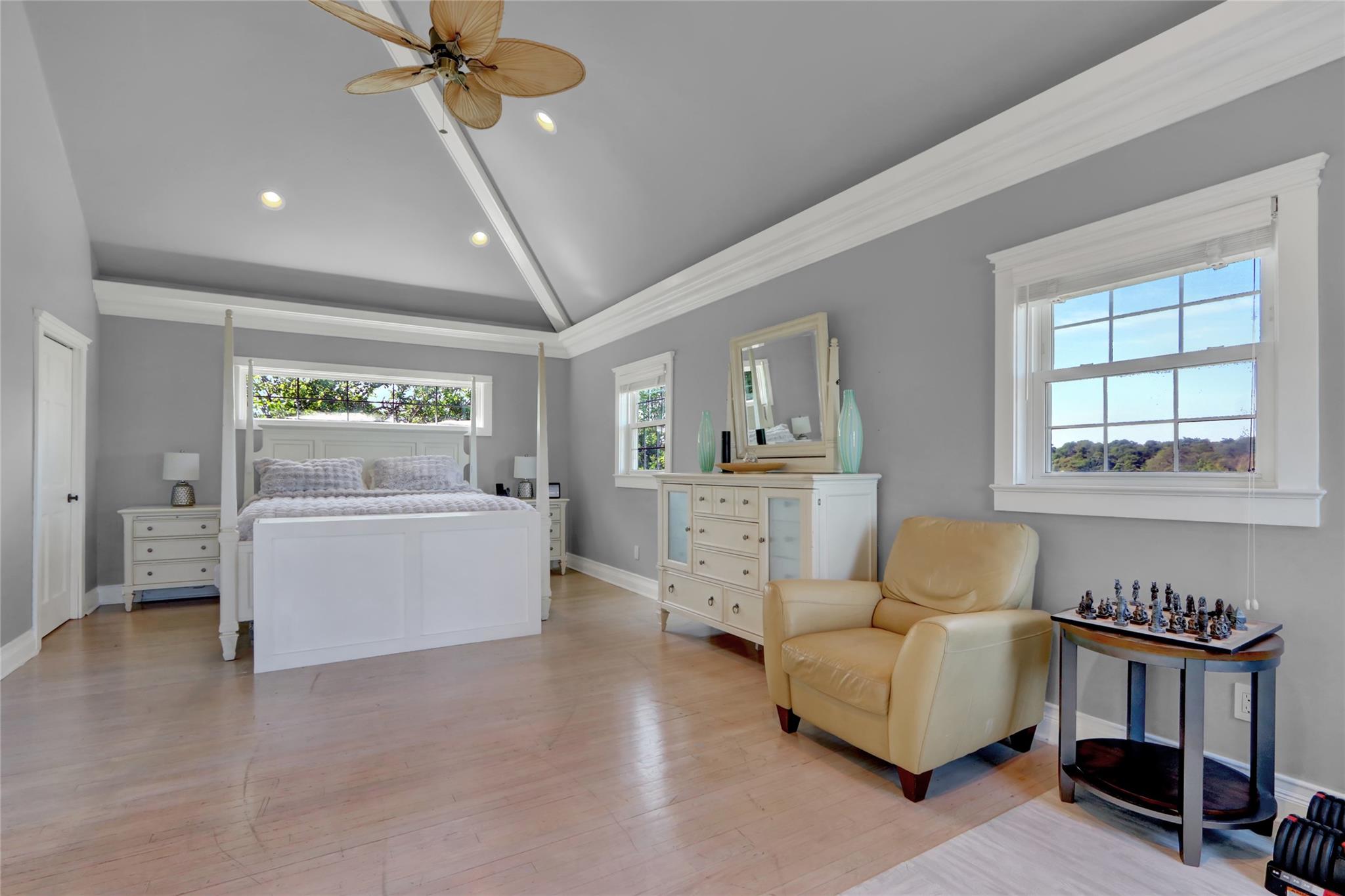 458 Riviera Drive, Mastic Beach, NY 11951