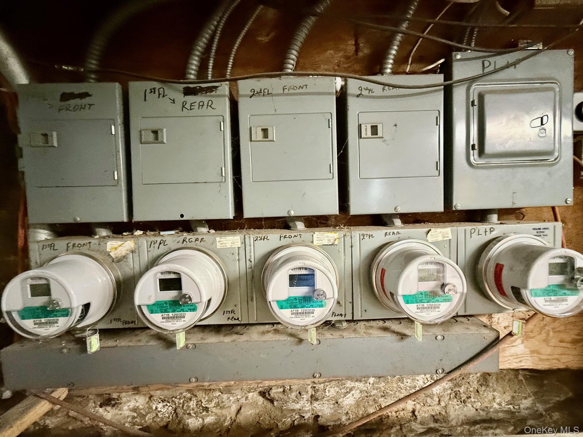 1822 Stanhope Street, Ridgewood, NY 11385