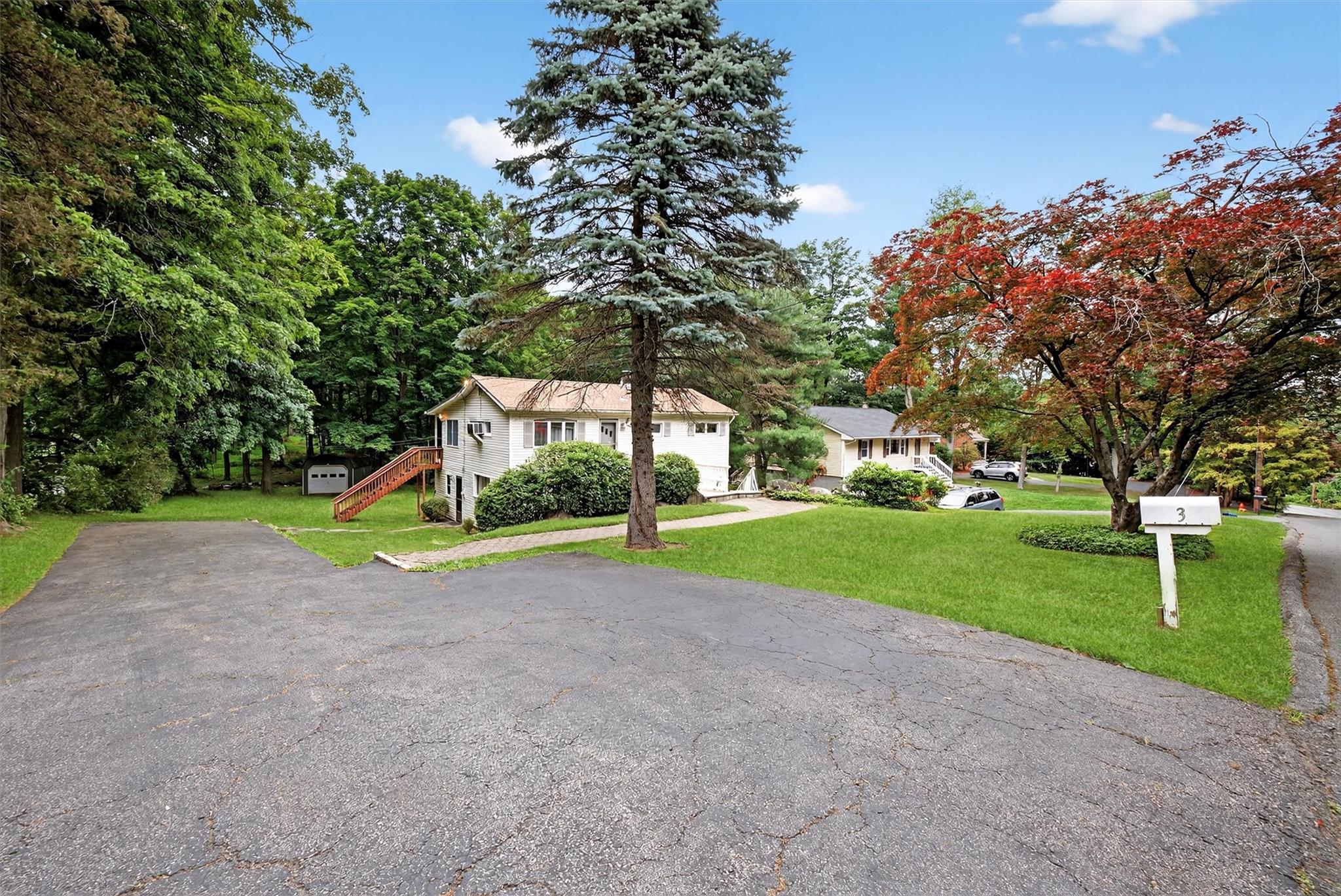3 Galloway Lane, Cortlandt Manor, NY 10567