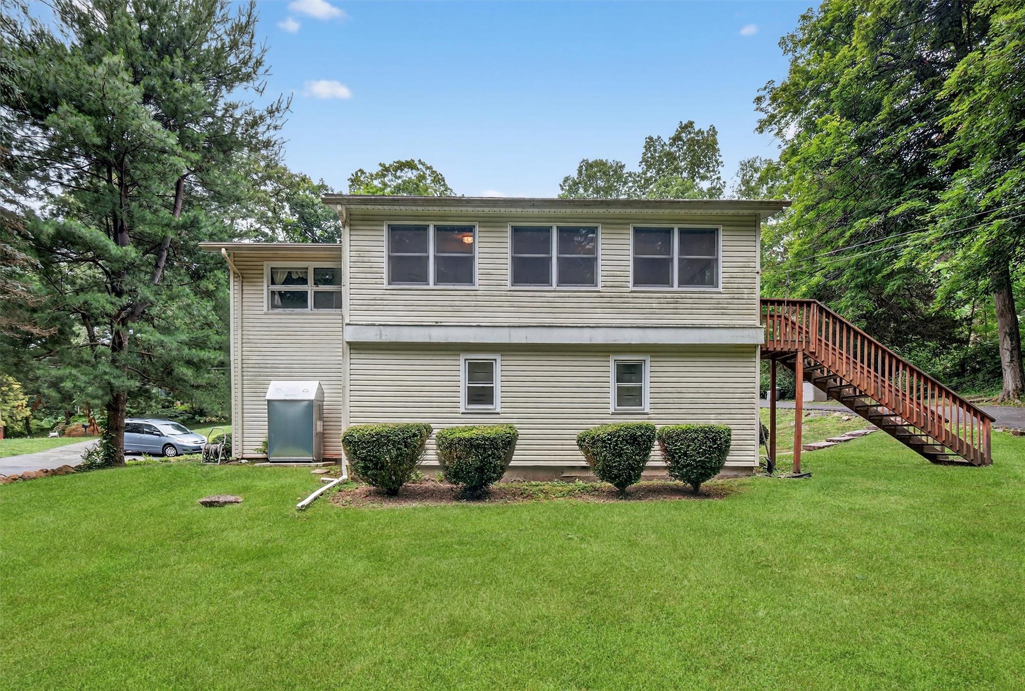 3 Galloway Lane, Cortlandt Manor, NY 10567