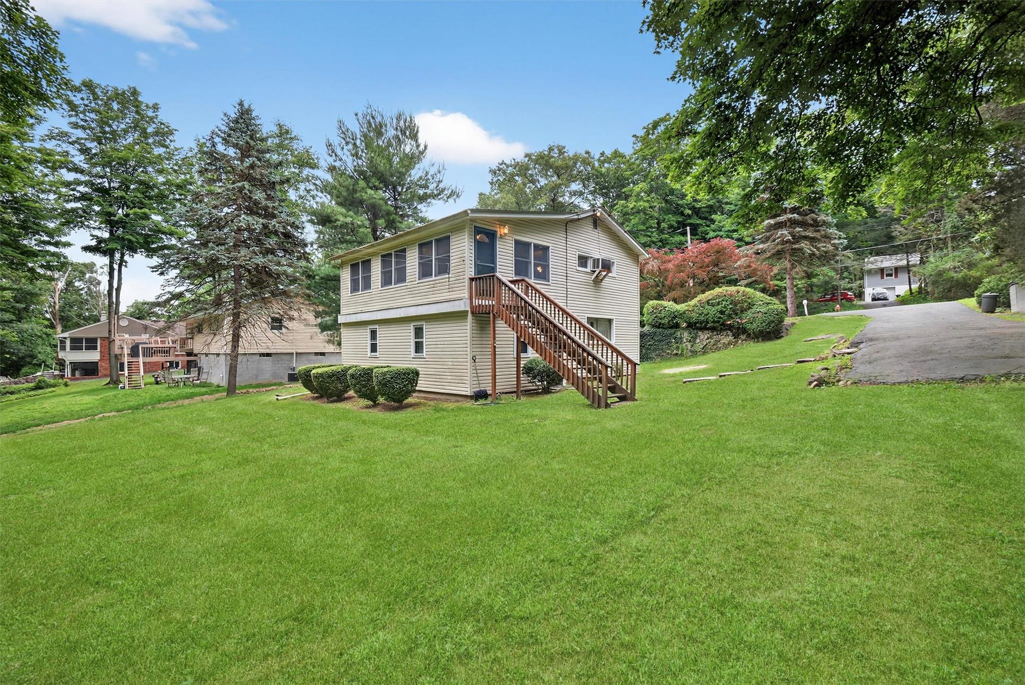 3 Galloway Lane, Cortlandt Manor, NY 10567
