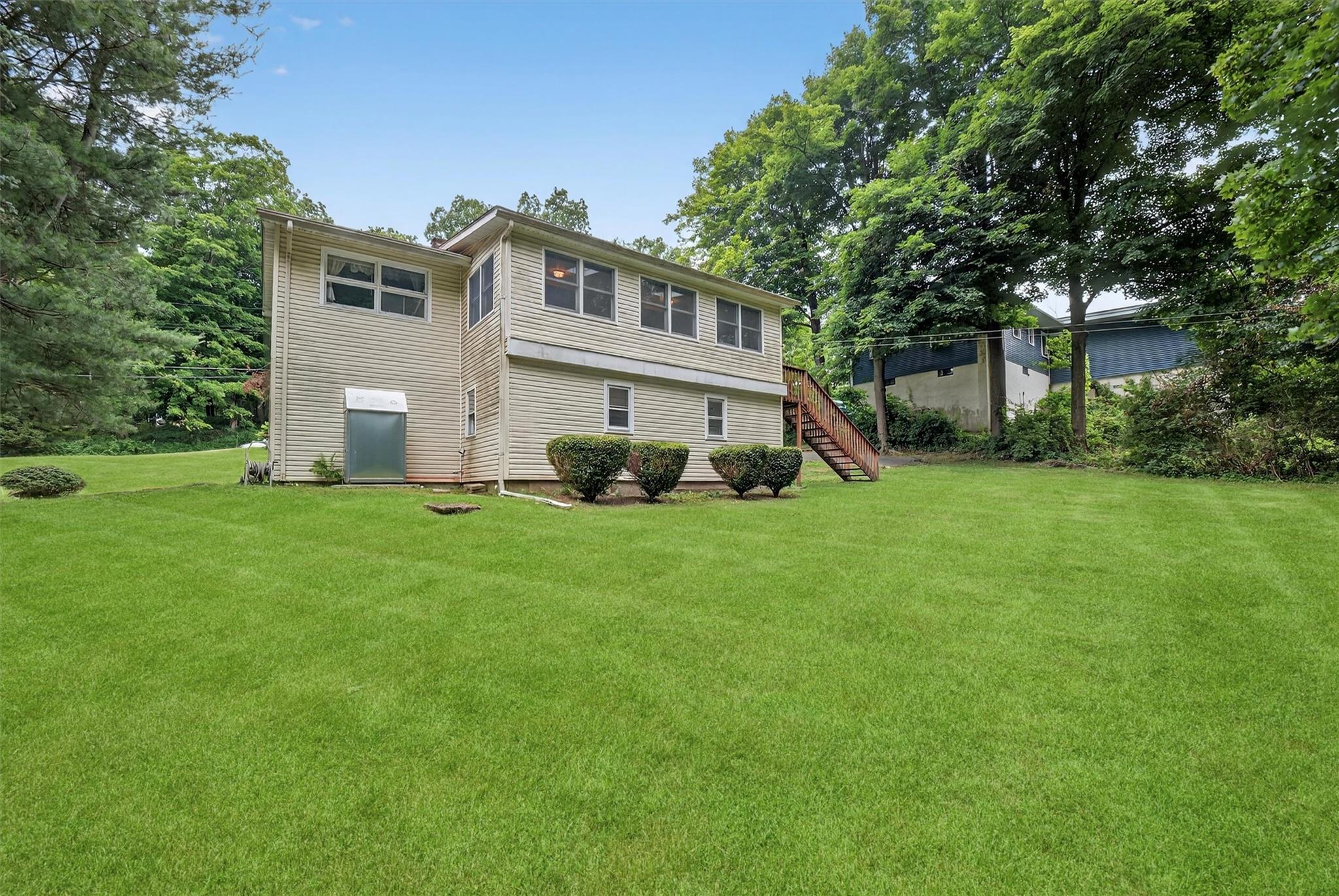 3 Galloway Lane, Cortlandt Manor, NY 10567