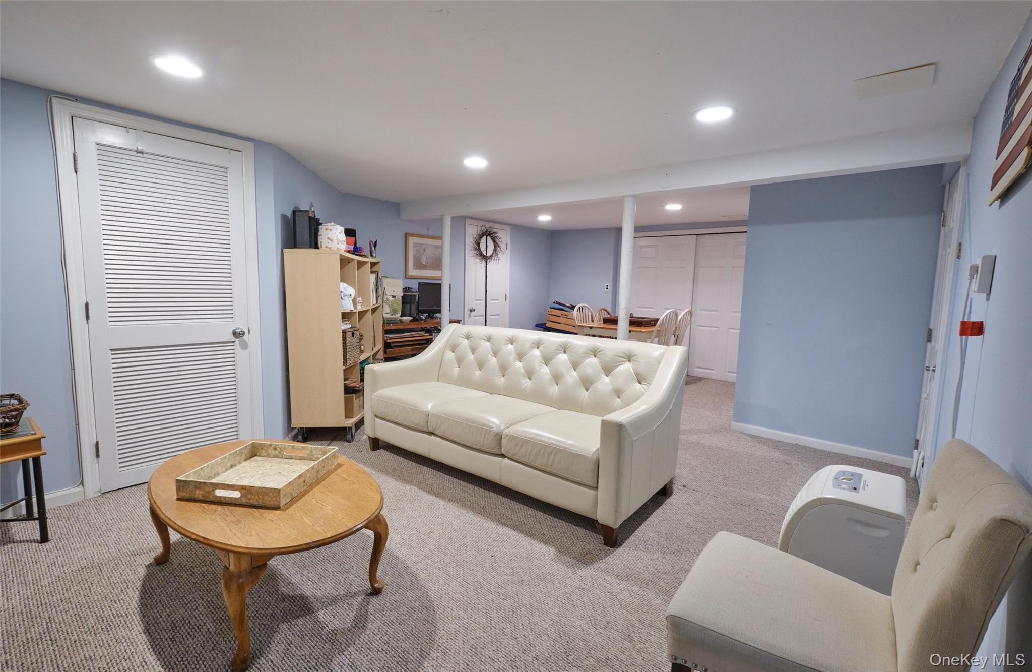 88 Mayfair Avenue, Floral Park, NY 11001