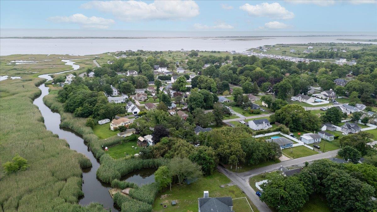 Park Drive, Mastic Beach, NY 11951