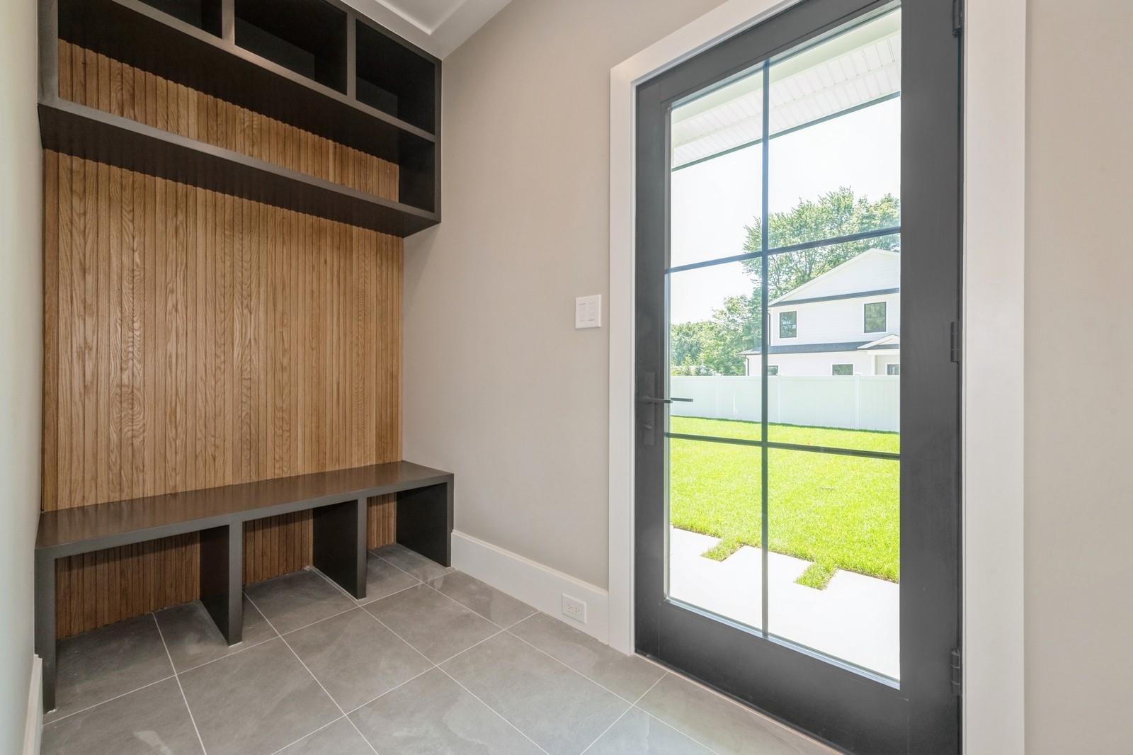 352 Cold Spring Road, Syosset, NY 11791