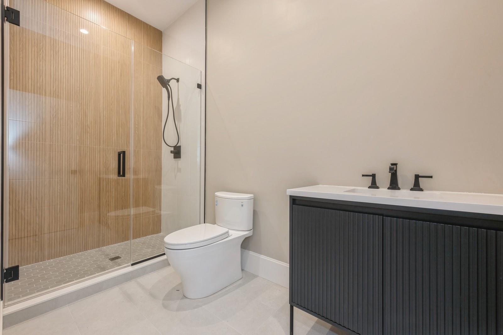 352 Cold Spring Road, Syosset, NY 11791