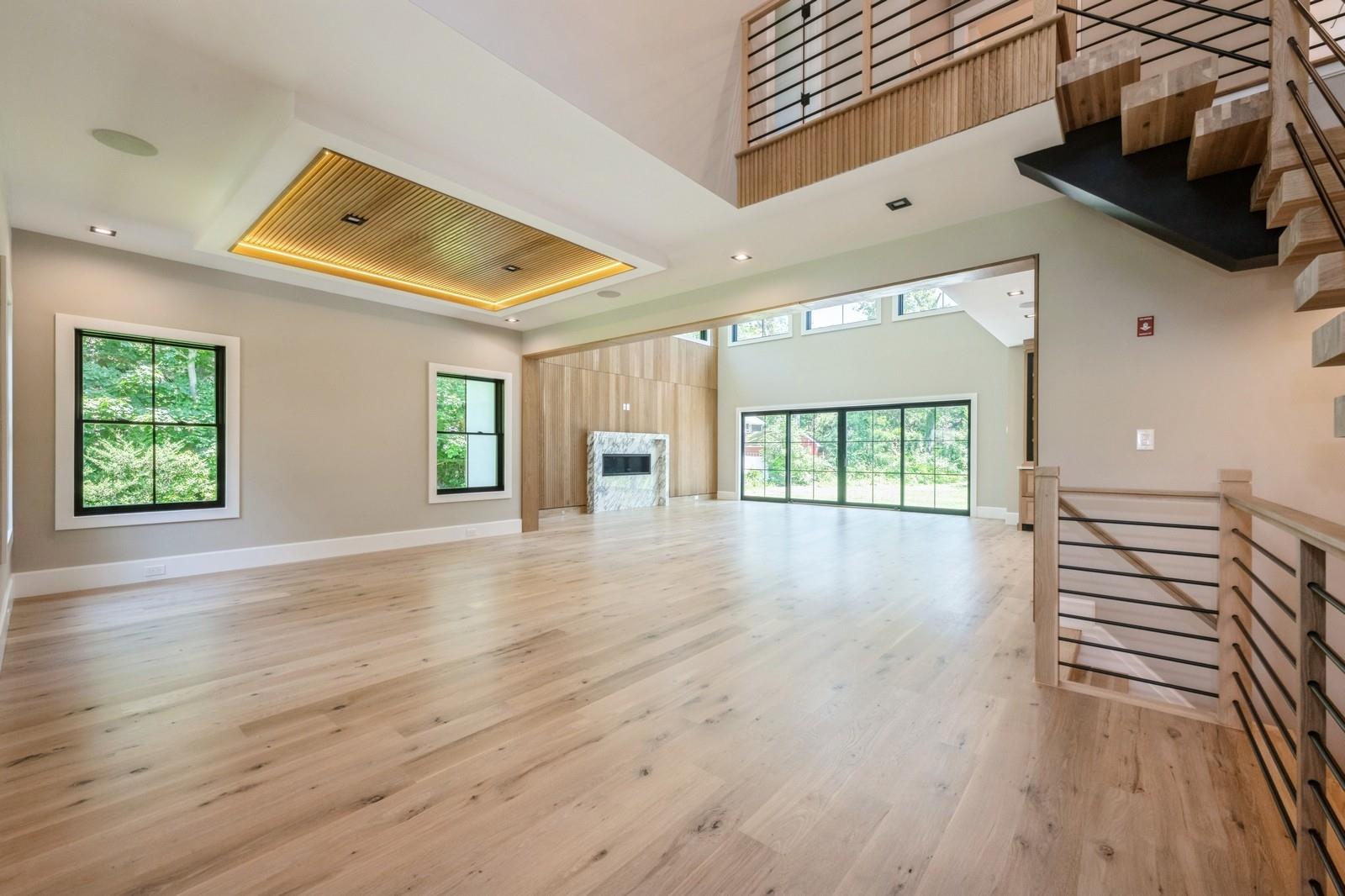 352 Cold Spring Road, Syosset, NY 11791