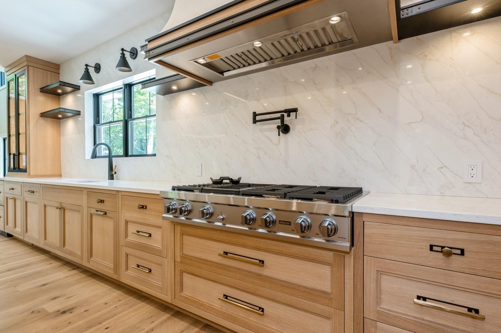 352 Cold Spring Road, Syosset, NY 11791