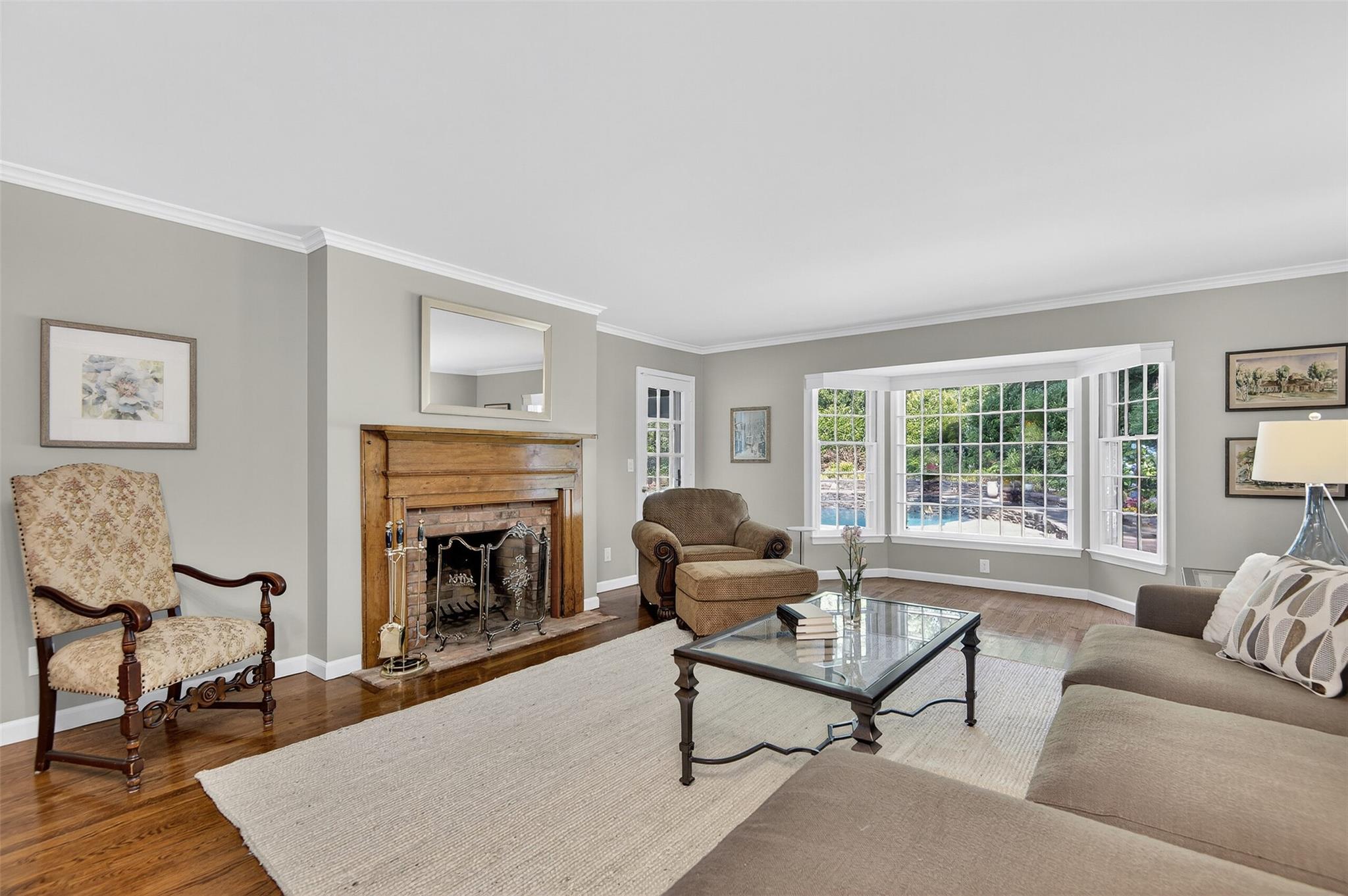 353 Split Rock Road, Syosset, NY 11791