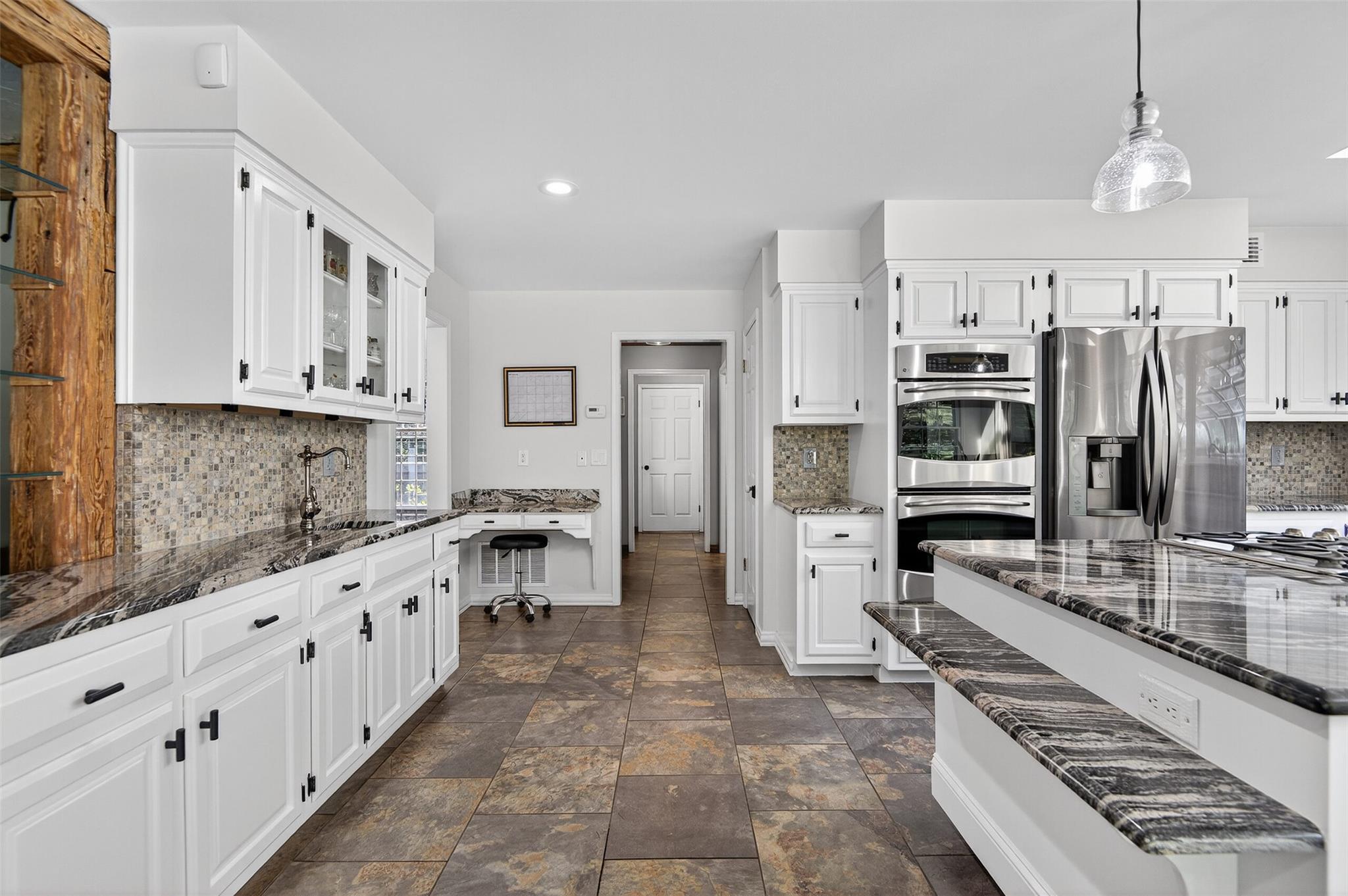 353 Split Rock Road, Syosset, NY 11791