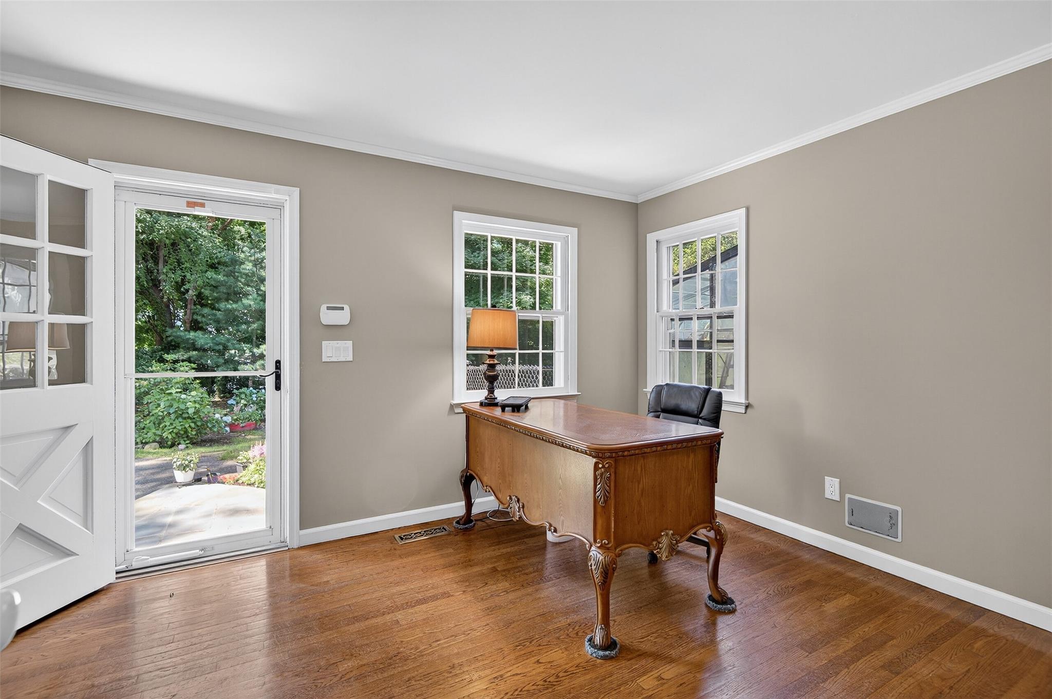 353 Split Rock Road, Syosset, NY 11791