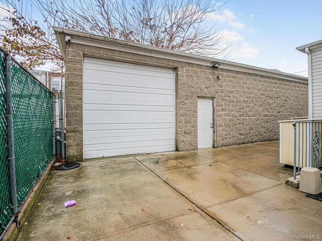 1465 Mayflower Avenue, Bronx, NY 10461