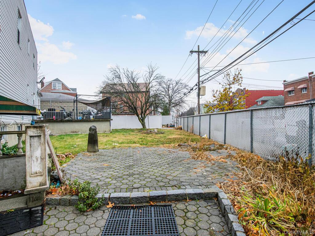 1465 Mayflower Avenue, Bronx, NY 10461