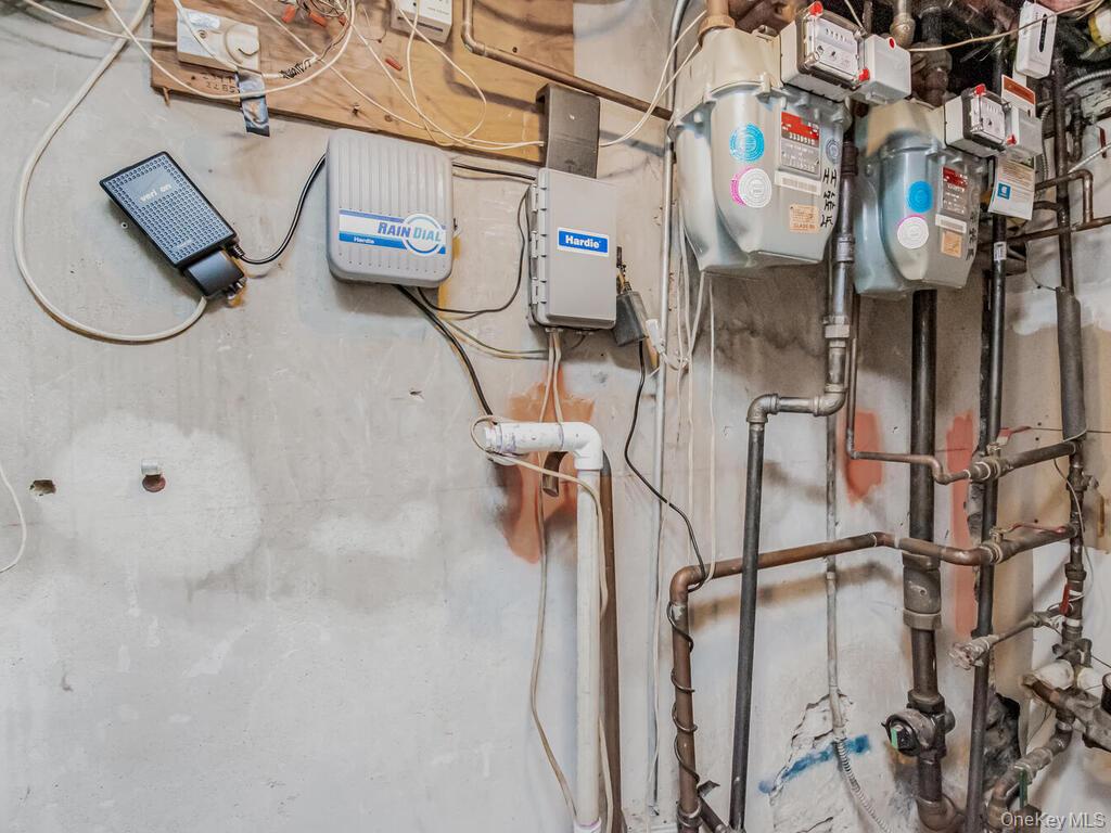 1465 Mayflower Avenue, Bronx, NY 10461