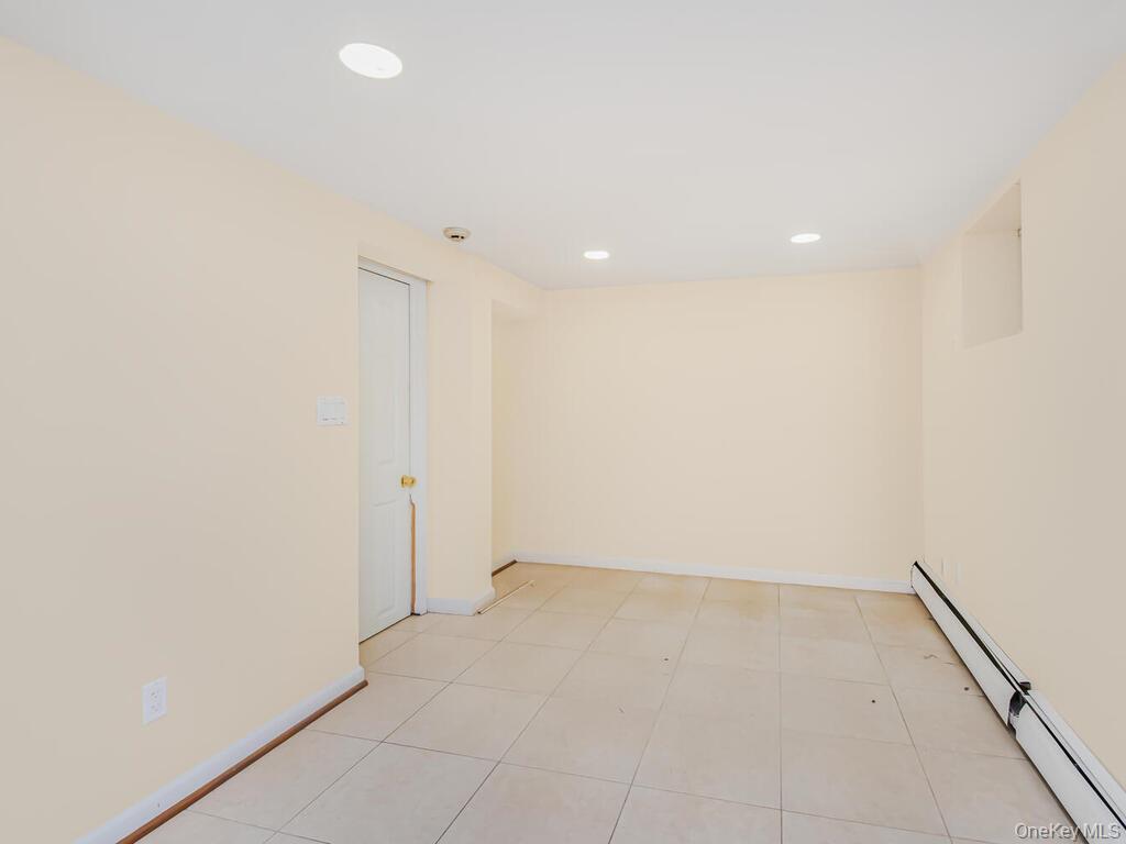 1465 Mayflower Avenue, Bronx, NY 10461