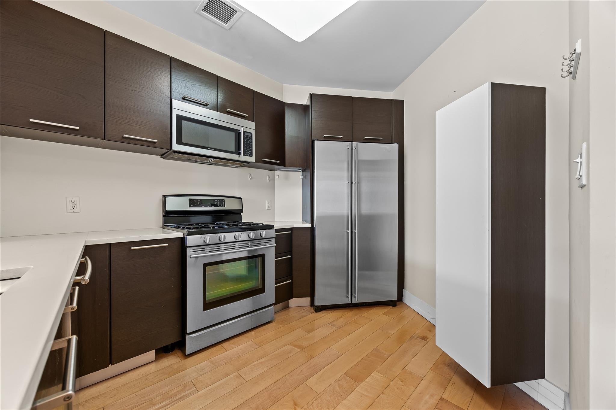 64-05 Yellowstone Boulevard # 316S, Forest Hills, NY 11375