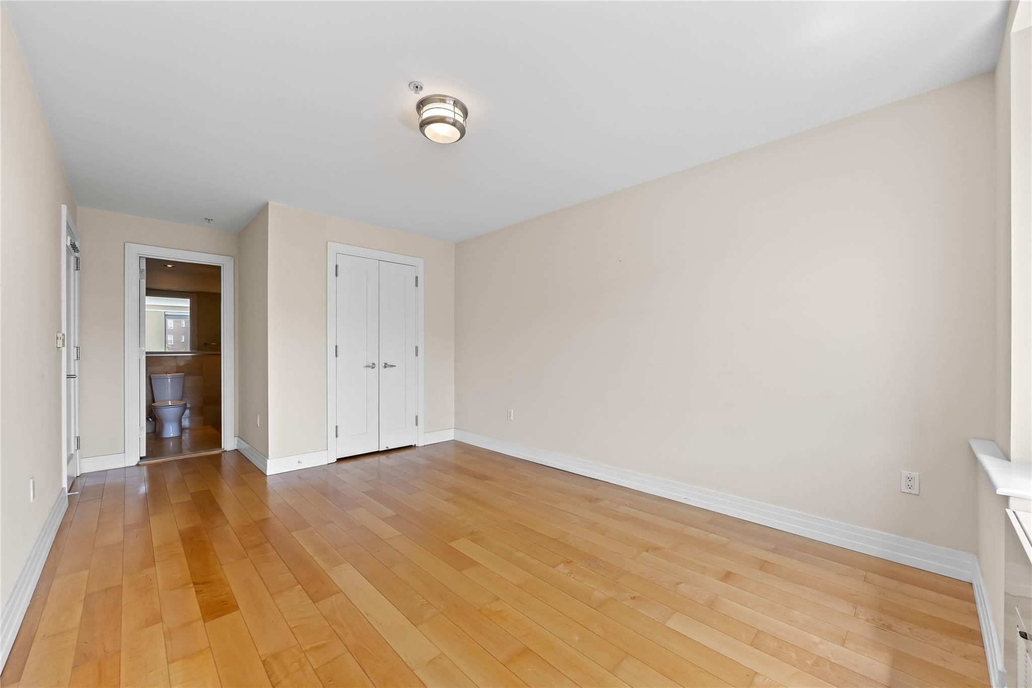 64-05 Yellowstone Boulevard # 316S, Forest Hills, NY 11375