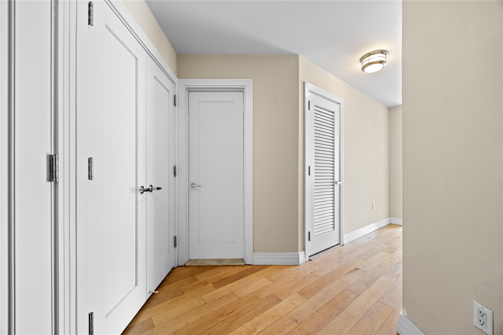 64-05 Yellowstone Boulevard # 316S, Forest Hills, NY 11375