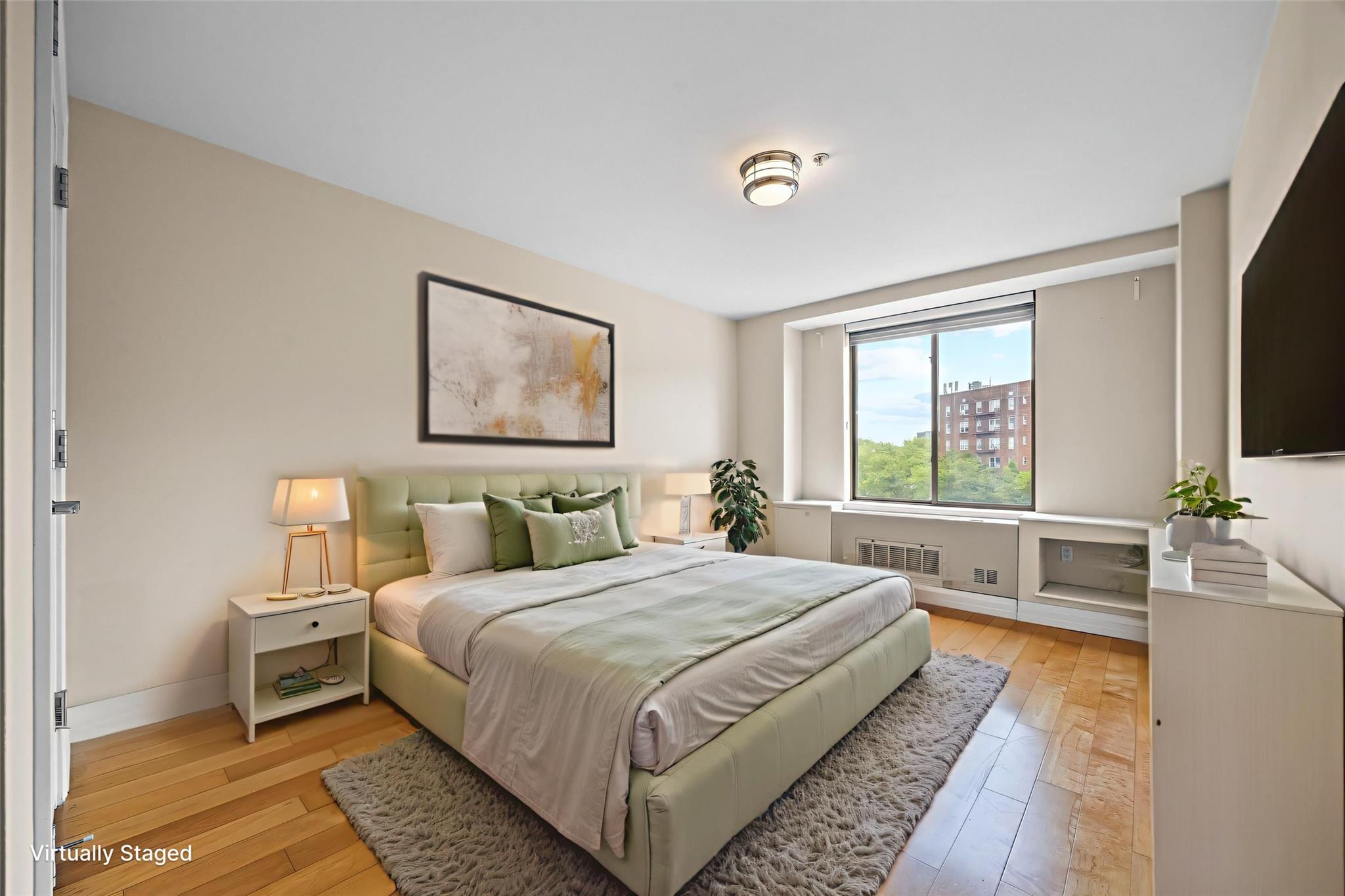 64-05 Yellowstone Boulevard # 316S, Forest Hills, NY 11375