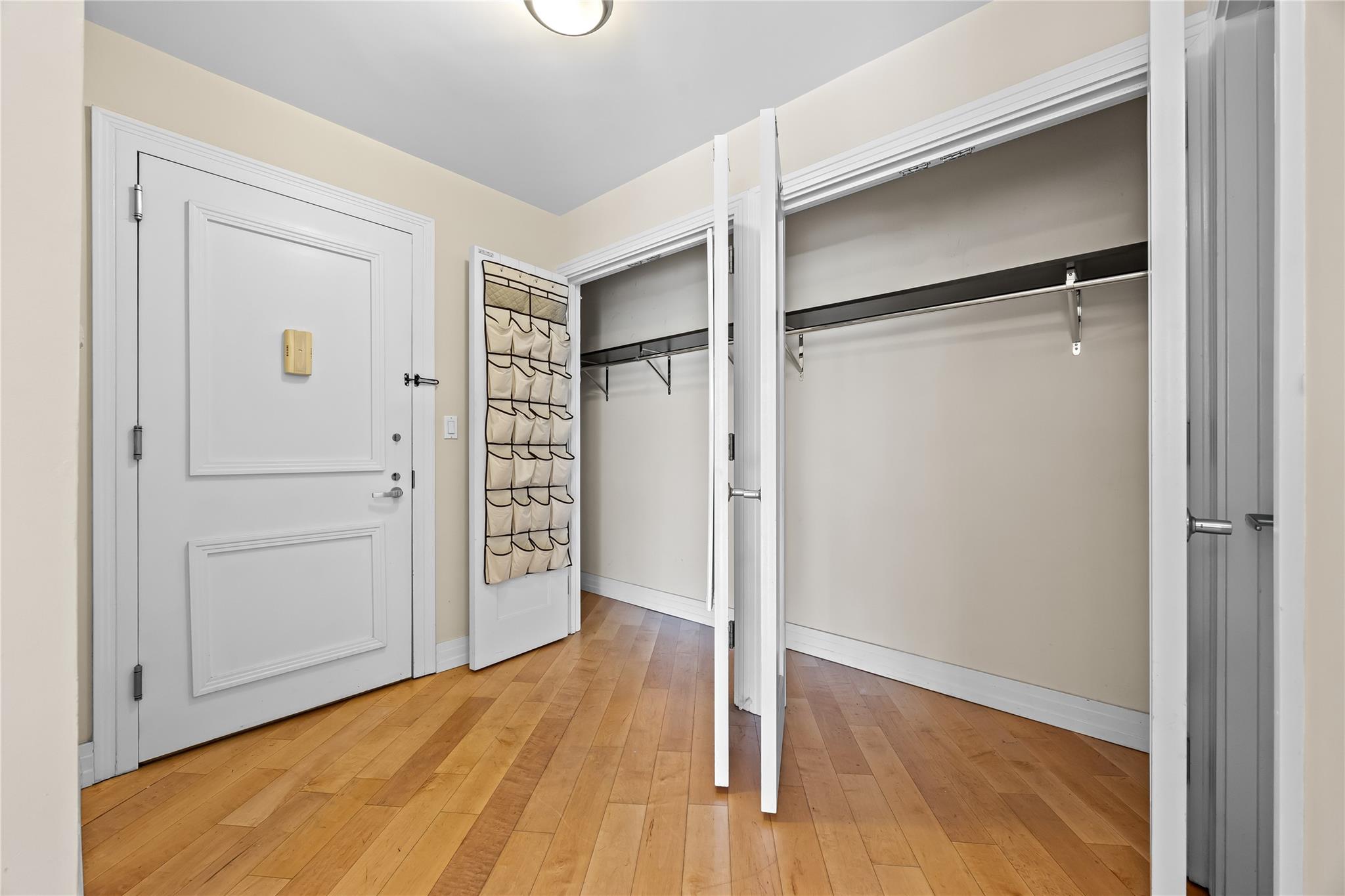 64-05 Yellowstone Boulevard # 316S, Forest Hills, NY 11375