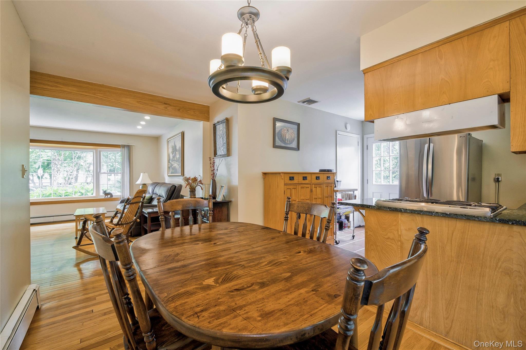 287 4th Avenue, Saint James, NY 11780