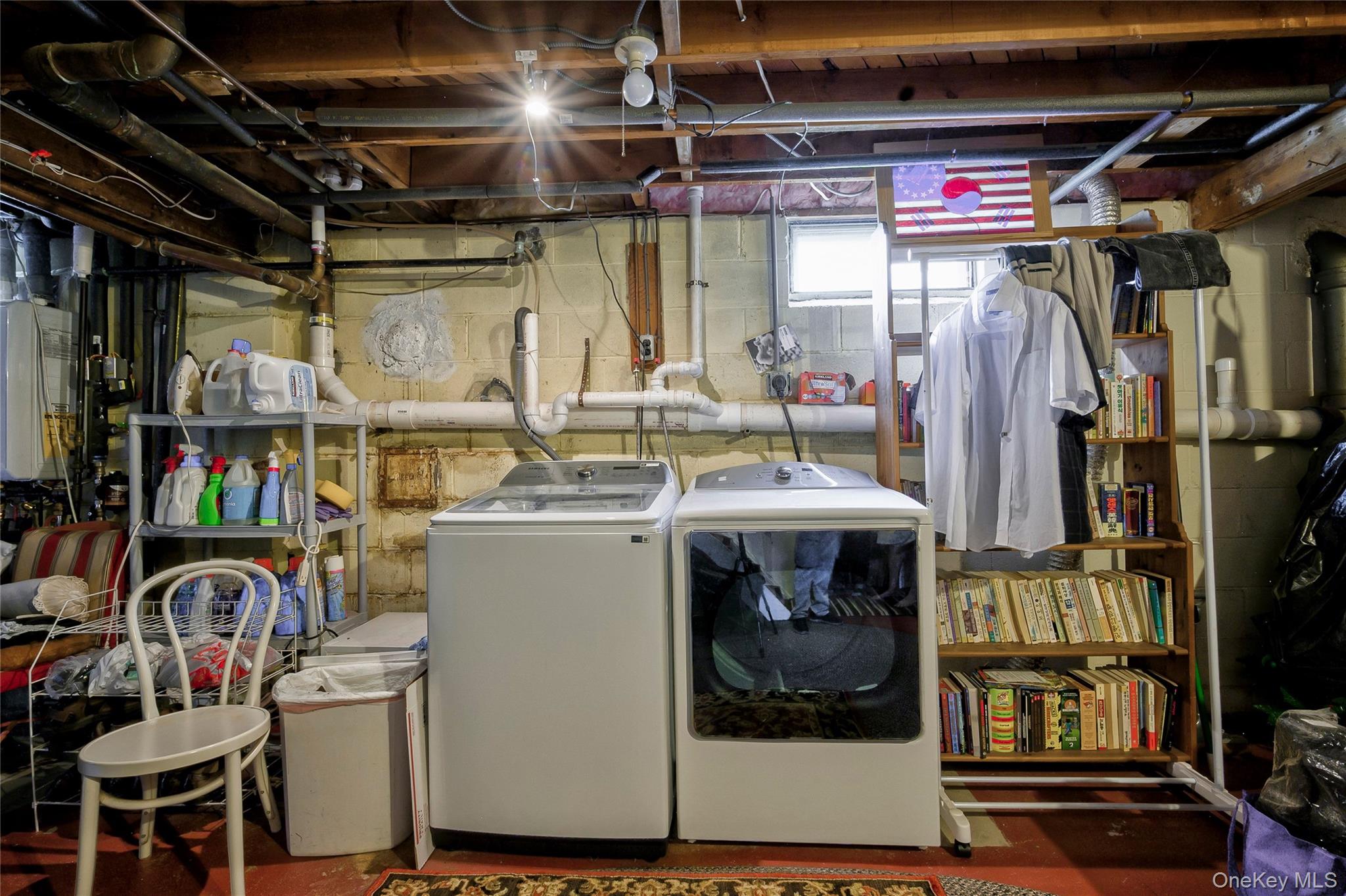 287 4th Avenue, Saint James, NY 11780