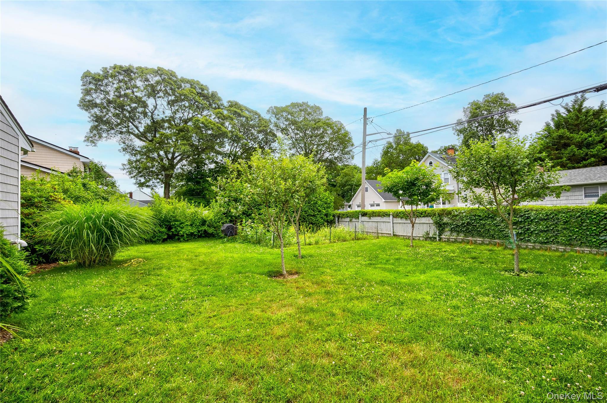 287 4th Avenue, Saint James, NY 11780