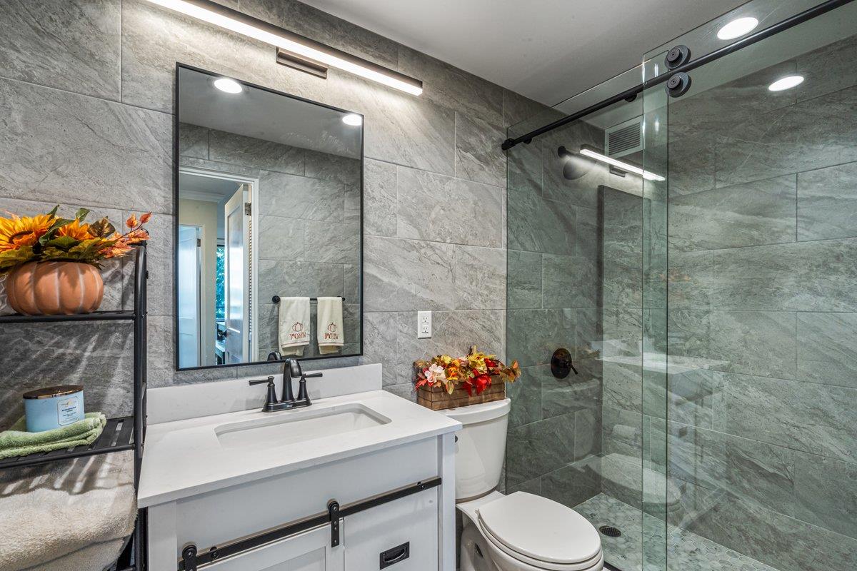 166-41 Powells Cove Boulevard # 4B, Beechhurst, NY 11357