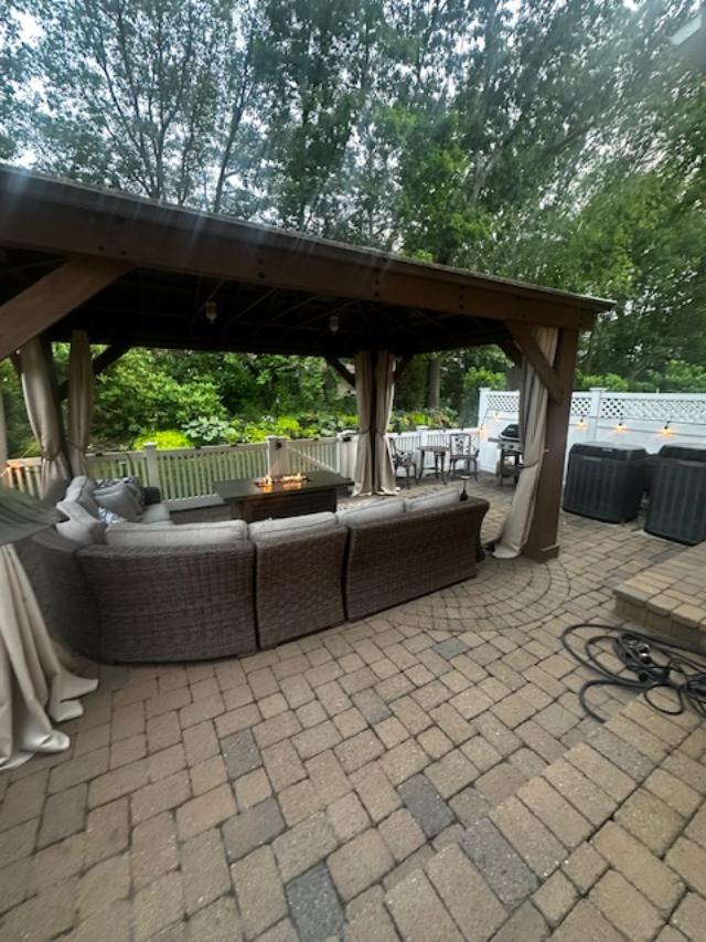 173 Colony Drive, Holbrook, NY 11741