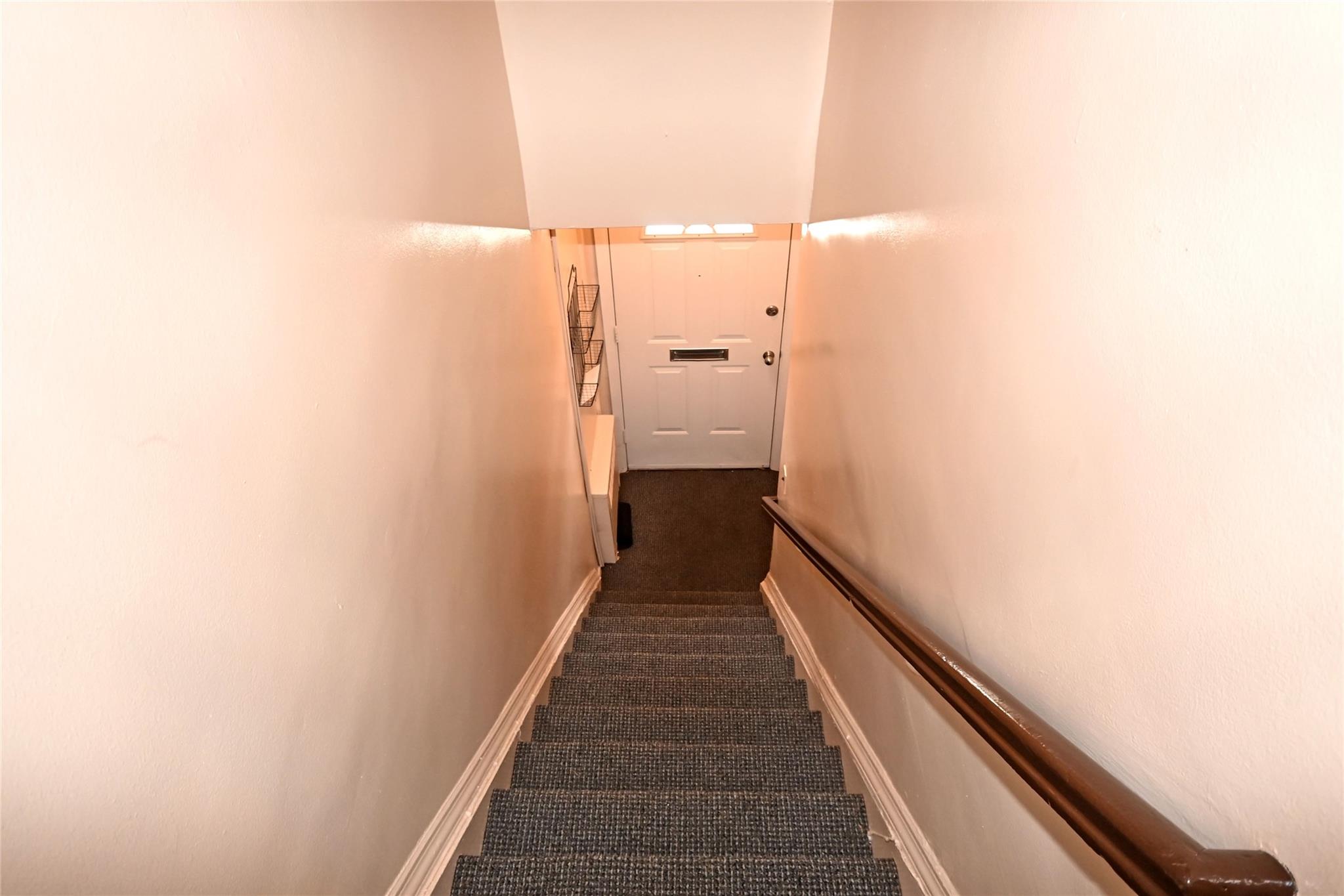 251-26 58th Avenue # Upper, Little Neck, NY 11362