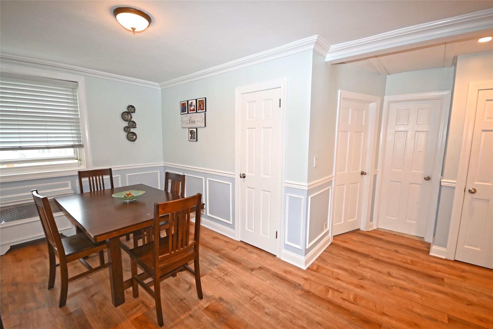 251-26 58th Avenue # Upper, Little Neck, NY 11362