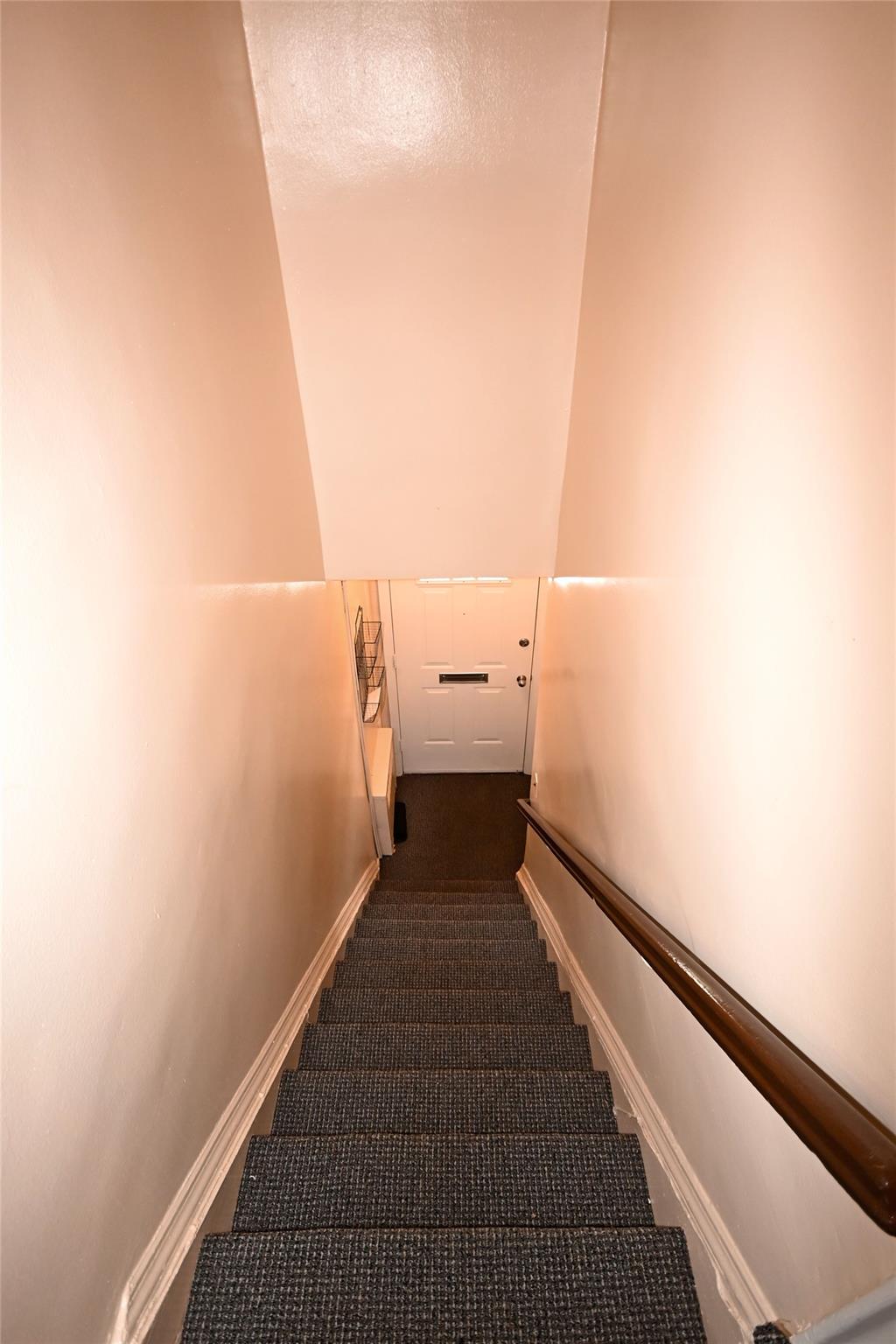 251-26 58th Avenue # Upper, Little Neck, NY 11362