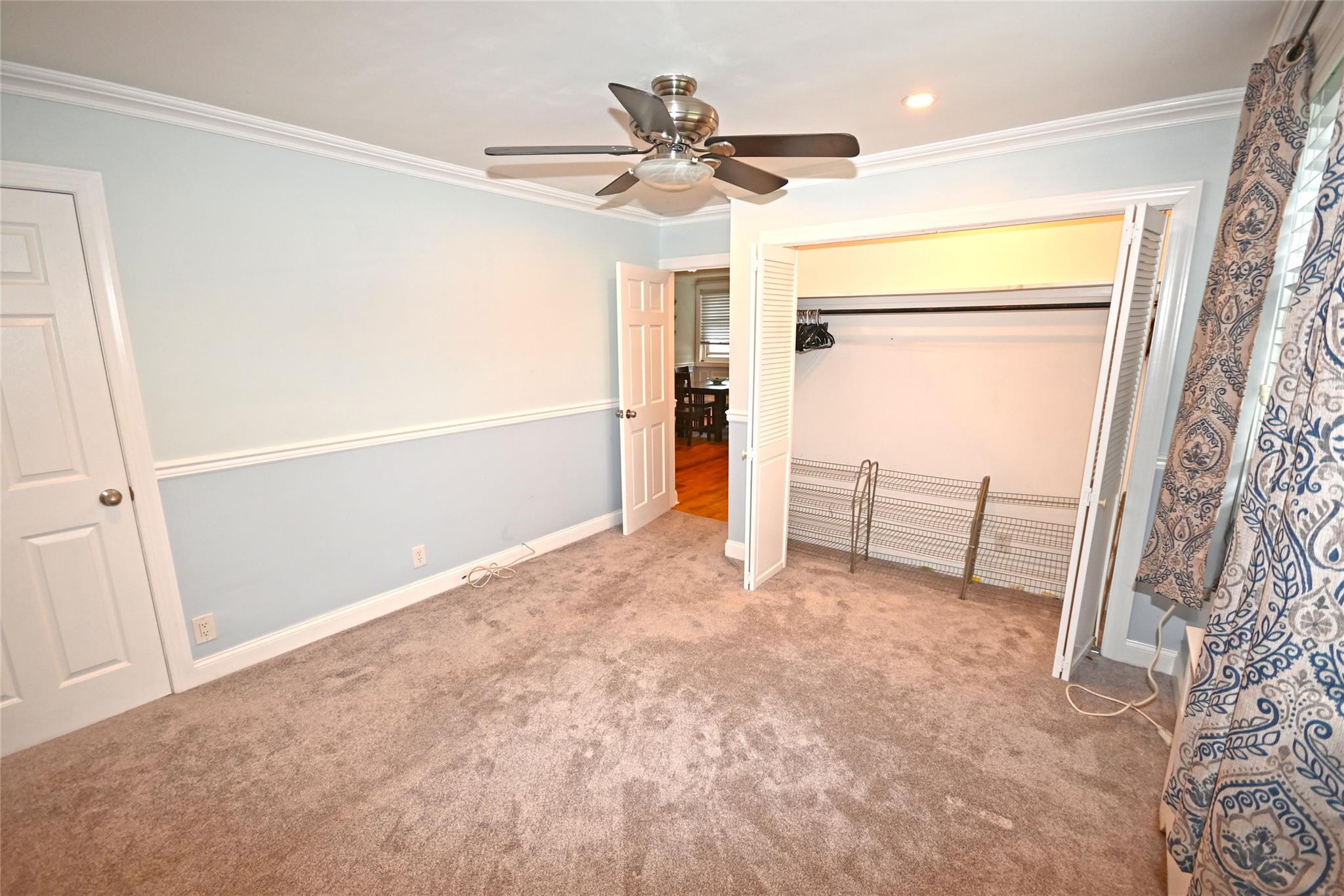 251-26 58th Avenue # Upper, Little Neck, NY 11362