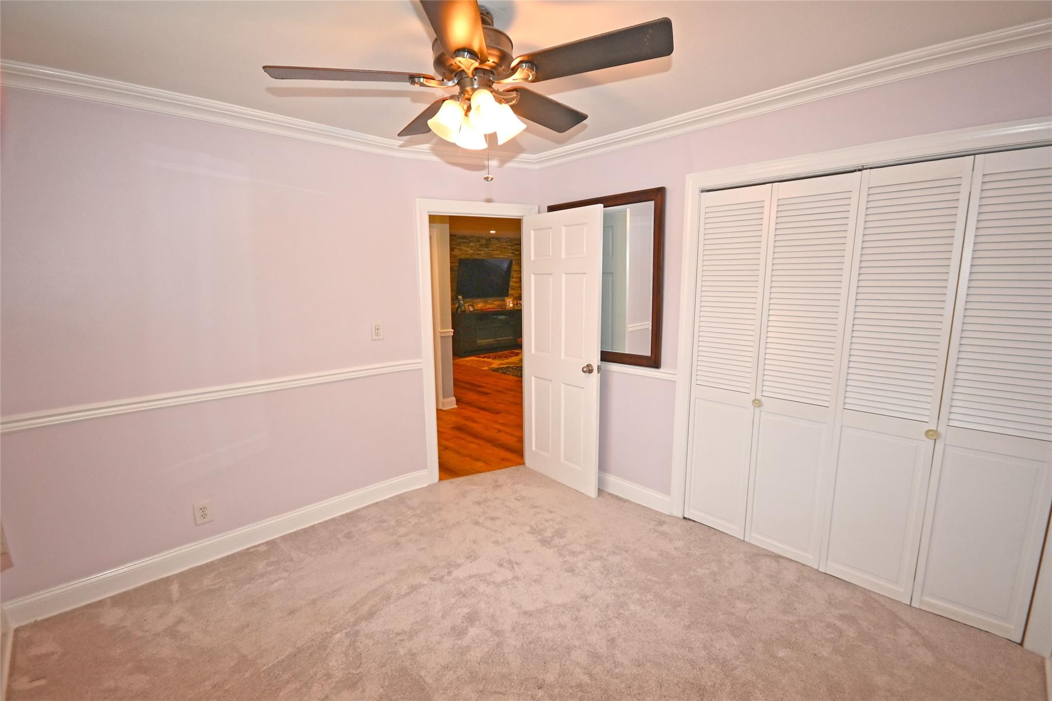 251-26 58th Avenue # Upper, Little Neck, NY 11362