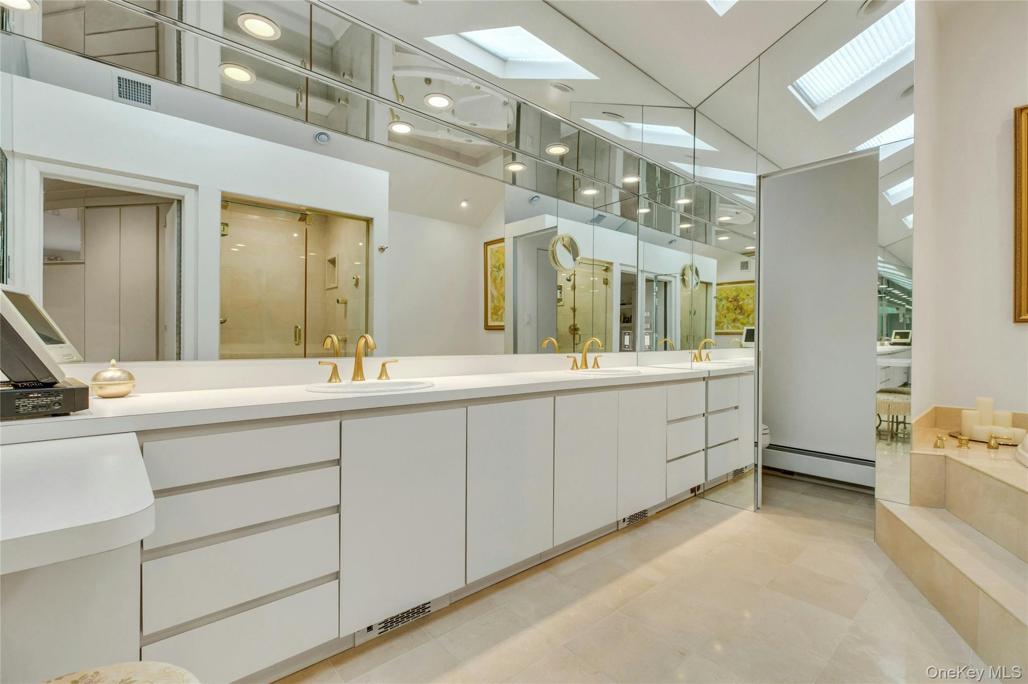 74 Woods Drive, East Hills, NY 11576