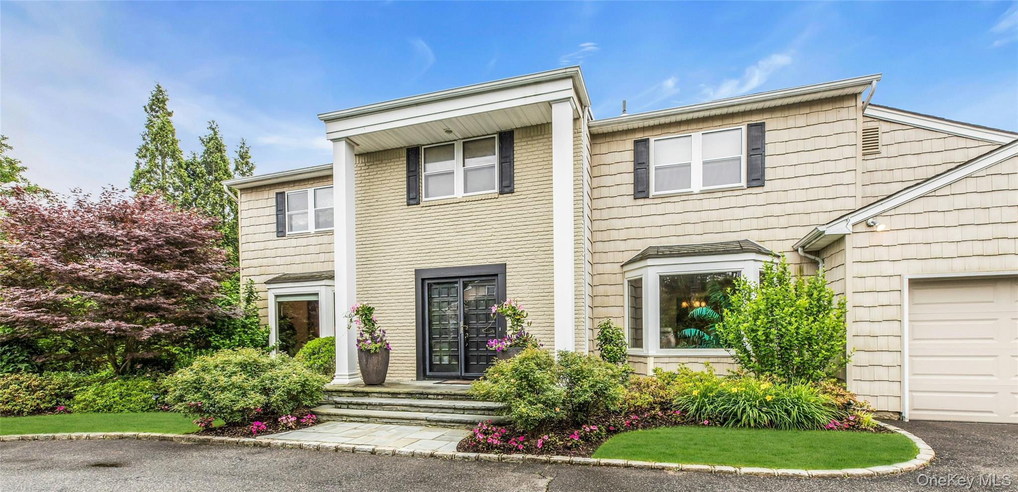 74 Woods Drive, East Hills, NY 11576