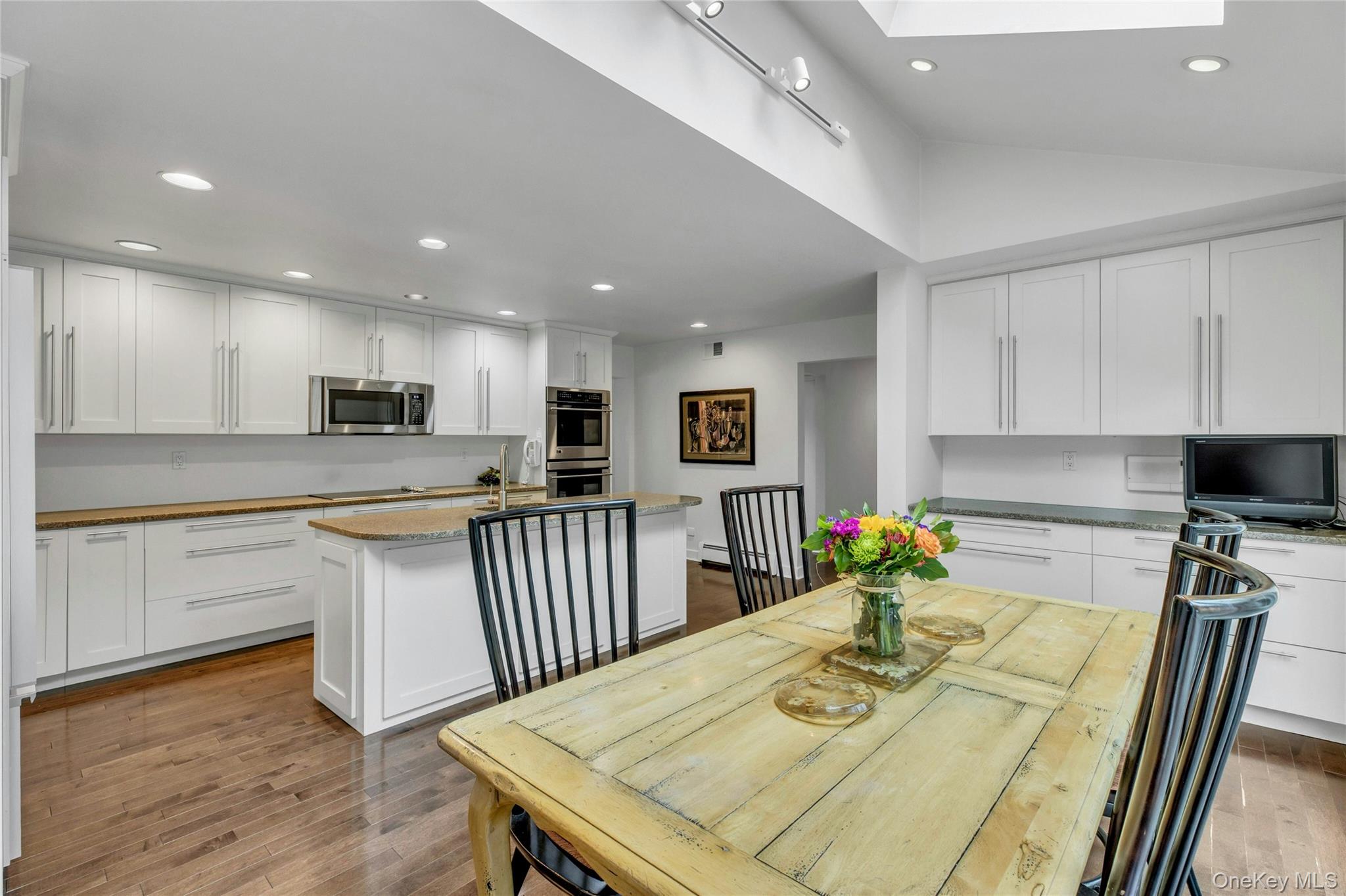 74 Woods Drive, East Hills, NY 11576