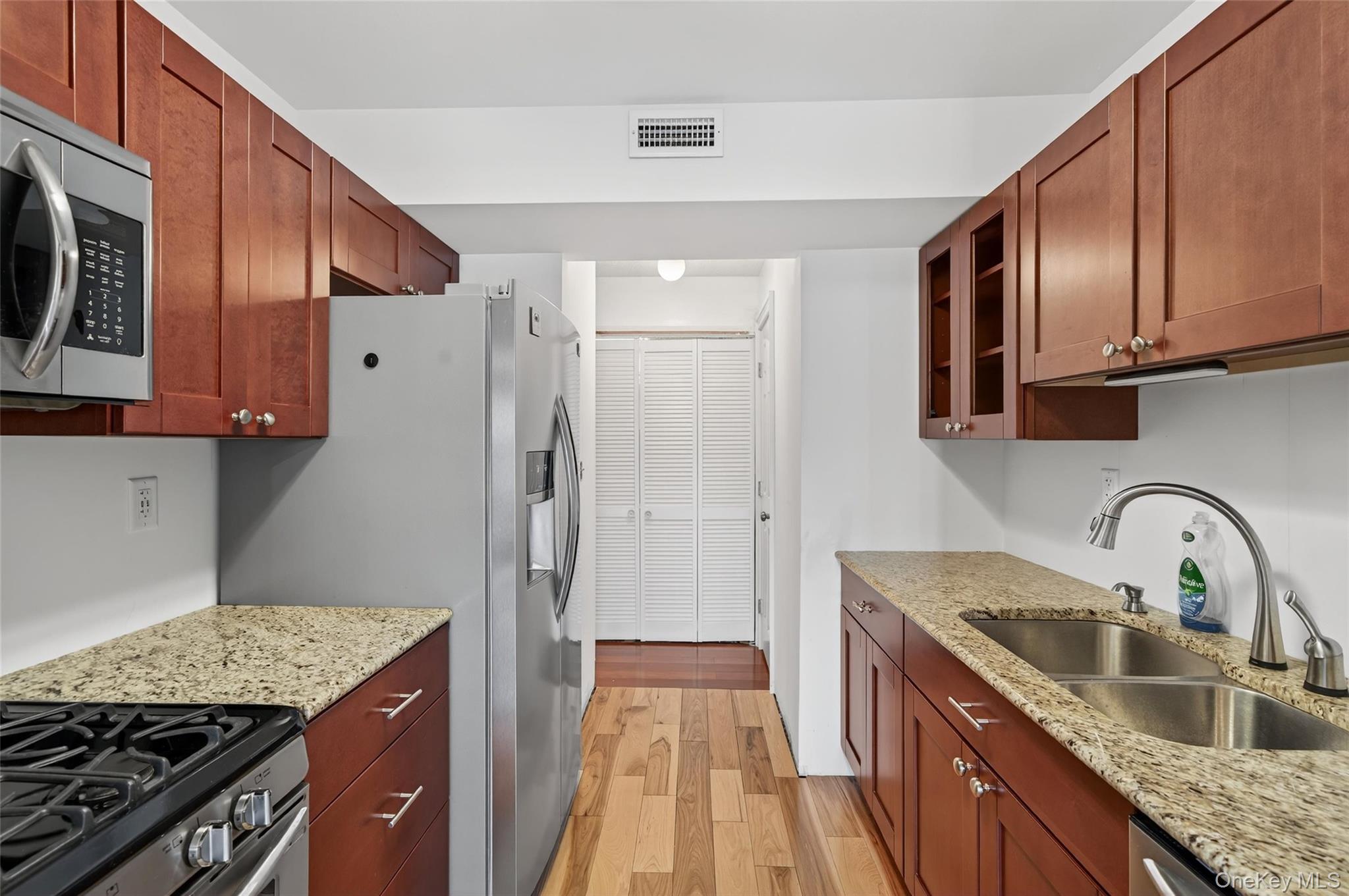 3107 Whispering Hills, Chester, NY 10918