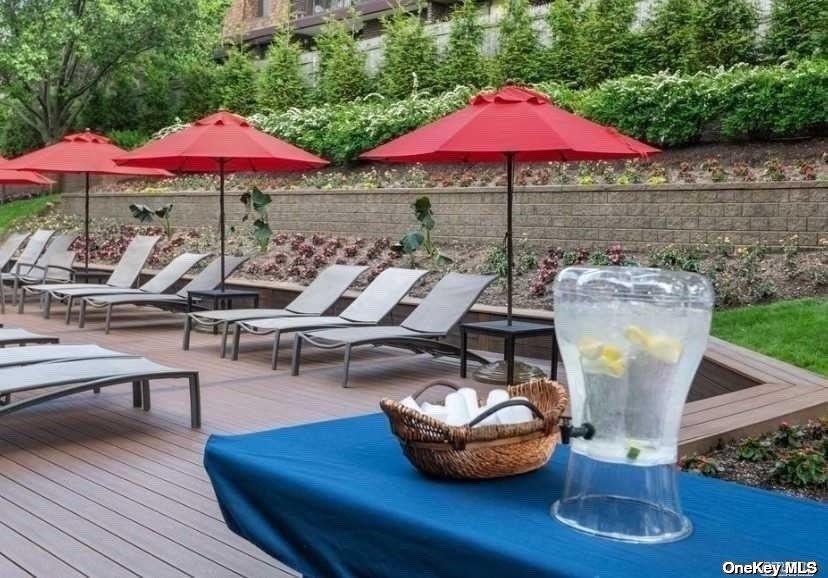 2 Bay Club Drive # 16V, Bayside, NY 11360