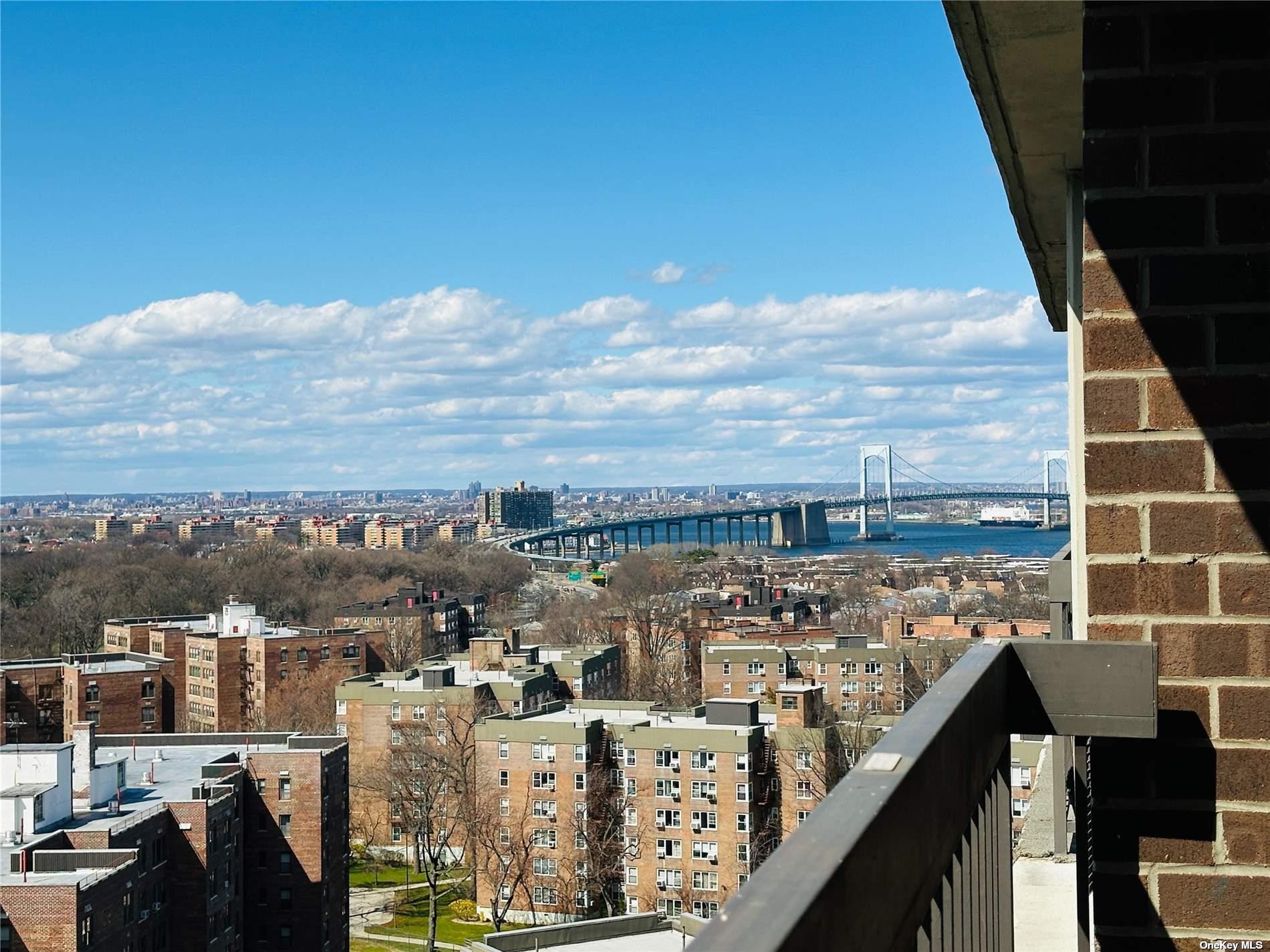 2 Bay Club Drive # 16V, Bayside, NY 11360