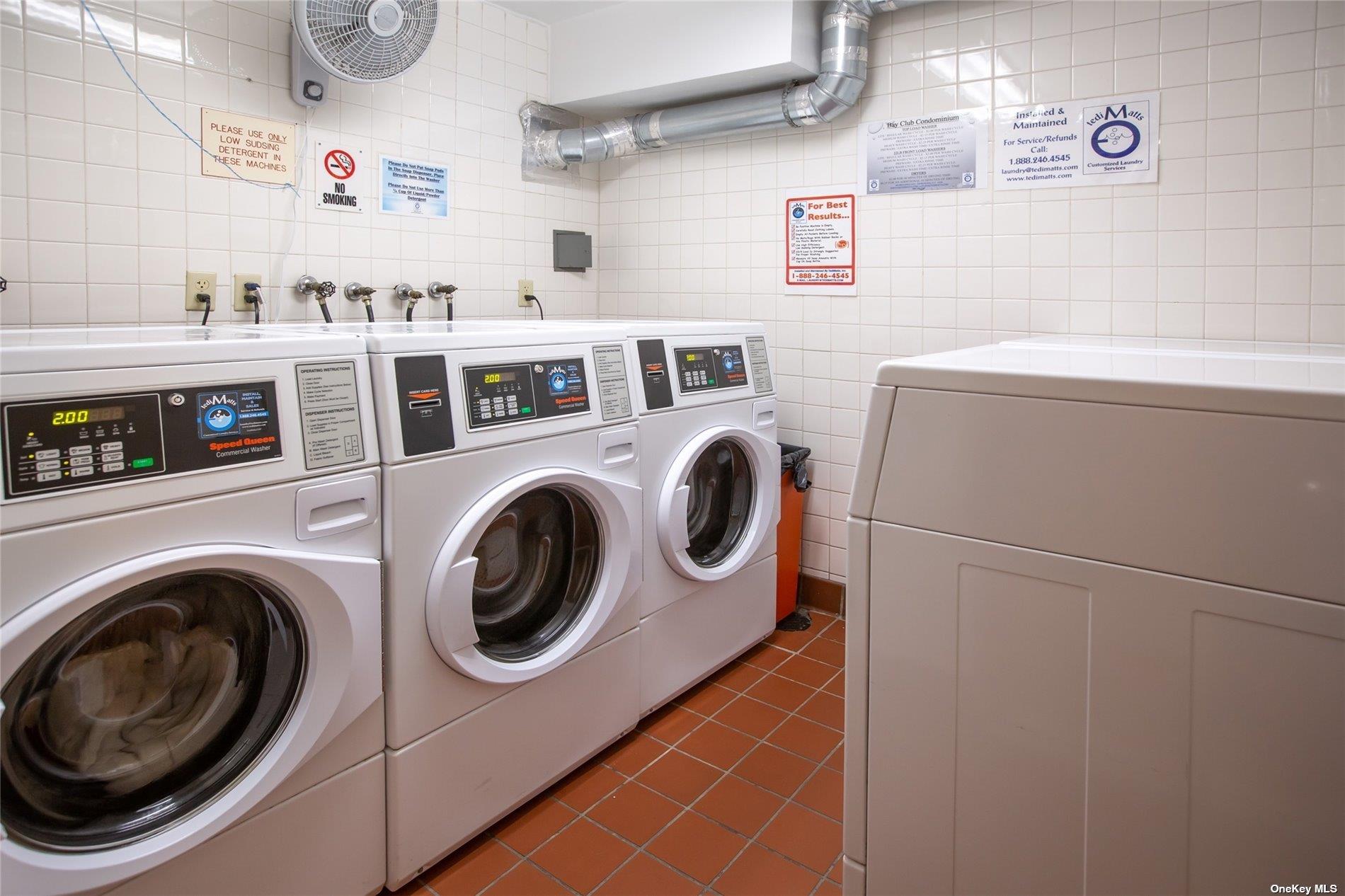 2 Bay Club Drive # 16V, Bayside, NY 11360