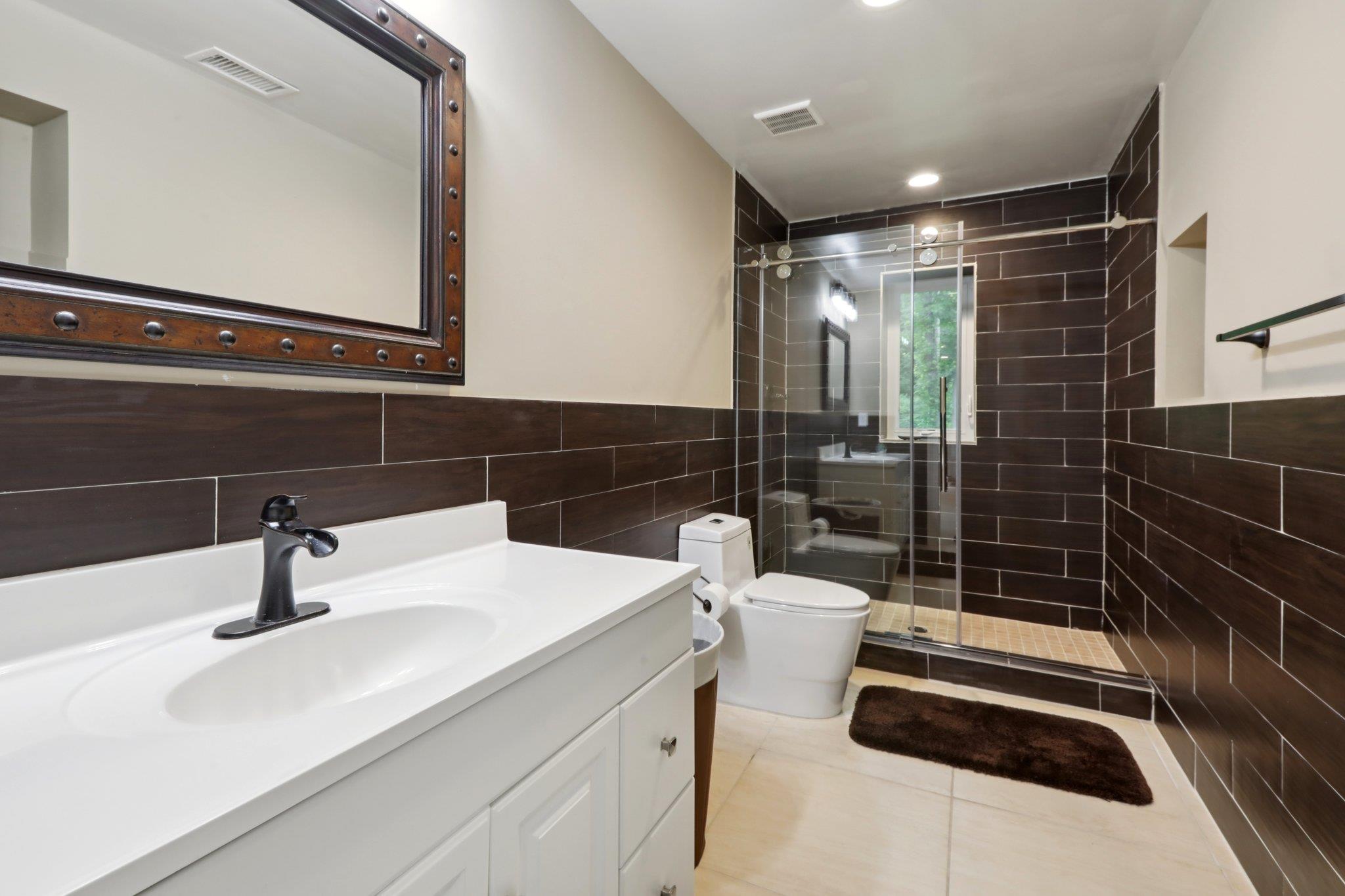 160 S Mountain Road, New City, NY 10956