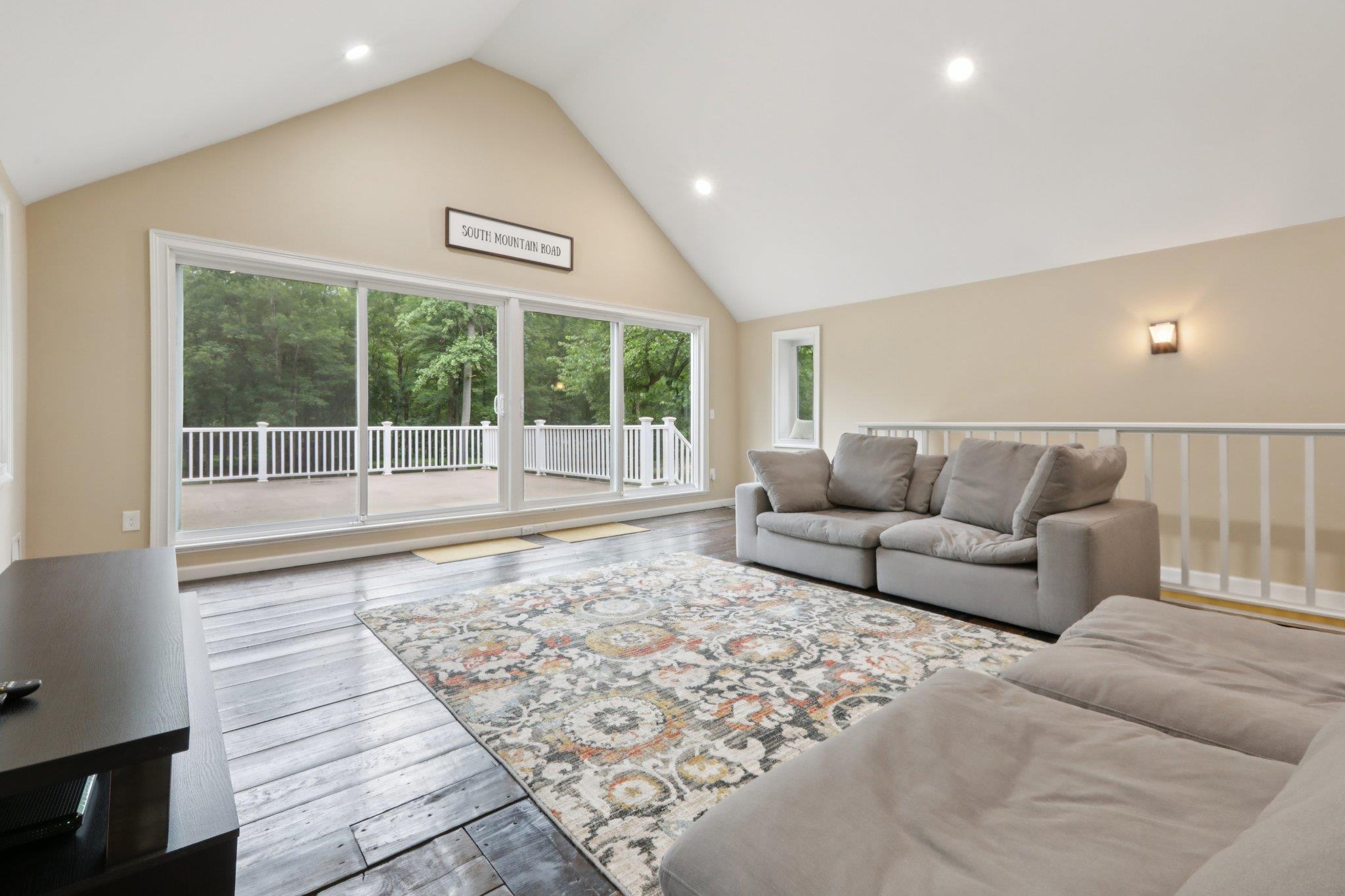 160 S Mountain Road, New City, NY 10956